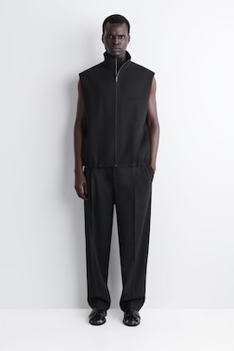 TAILORED FUNNEL-NECK WOOL GILET — CARBON 2