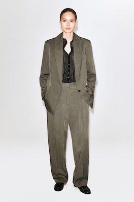 FLUID PLEATED STRAIGHT-LEG PANTS — DARK BEIGE 1