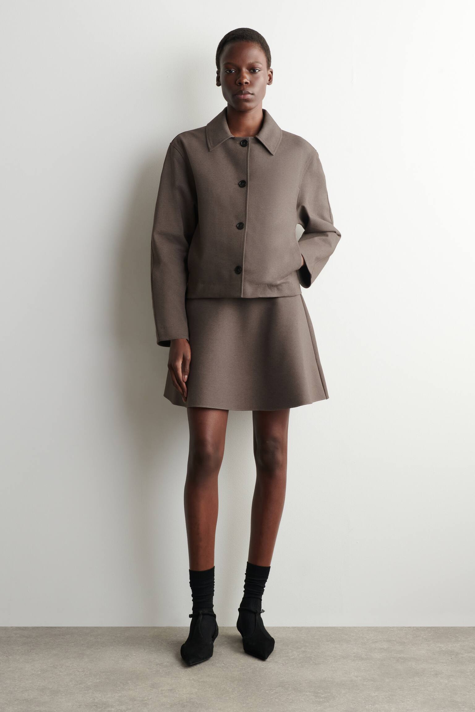 JACHETĂ DIN JERSEY ROTUNDĂ - MARO/NEGRU - 1