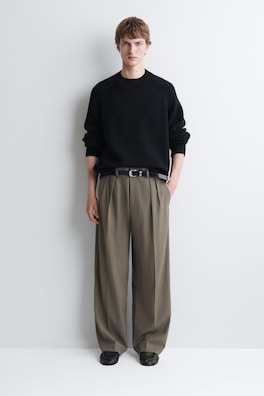 CHUNKY CASHMERE SWEATER — BLACK 2