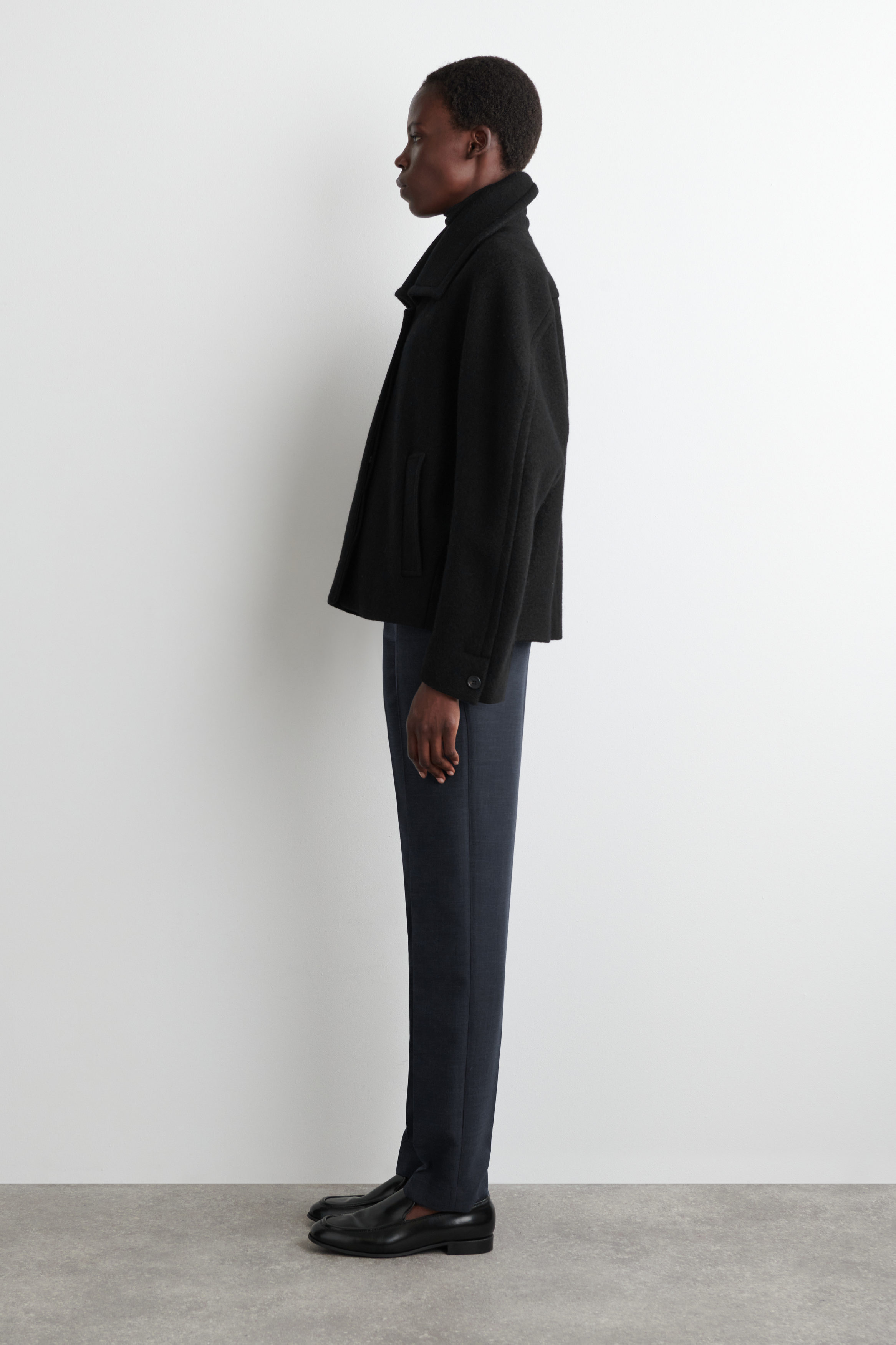 OVERSIZED BOILED-WOOL SHORT JACKET - BLACK | COS