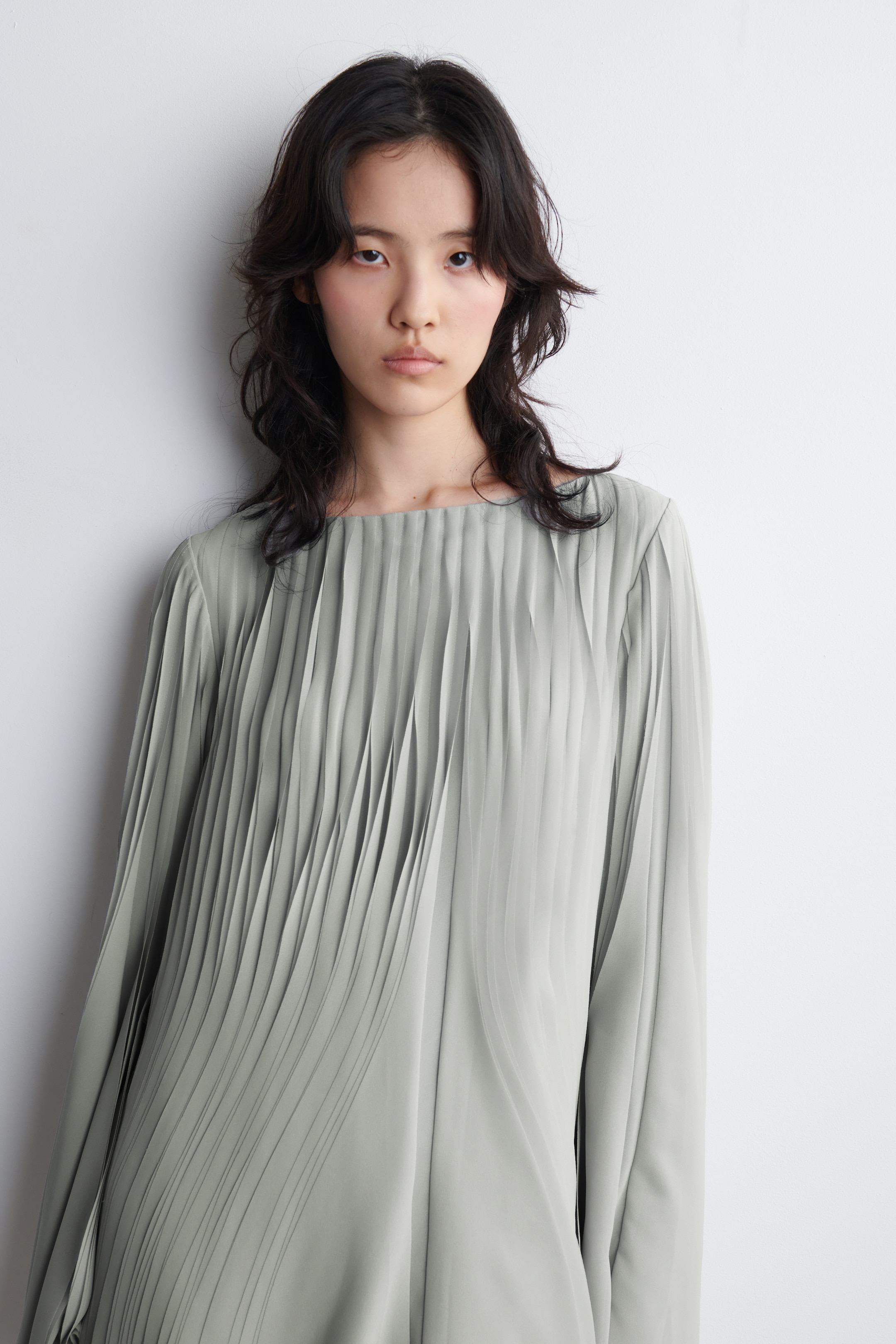 Agrandir l'image: ROBE COURTE À PÉTALES - GRIS TOURTERELLE - FEMME | H&M FR 4
