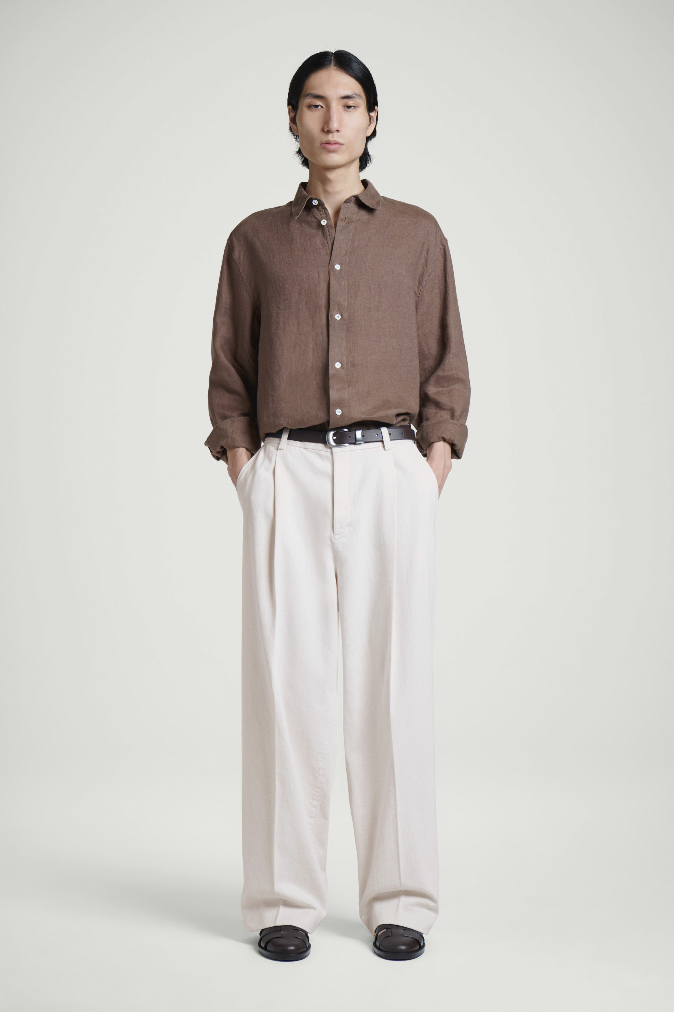 PLEATED WIDE-LEG DENIM TROUSERS - ECRU | COS