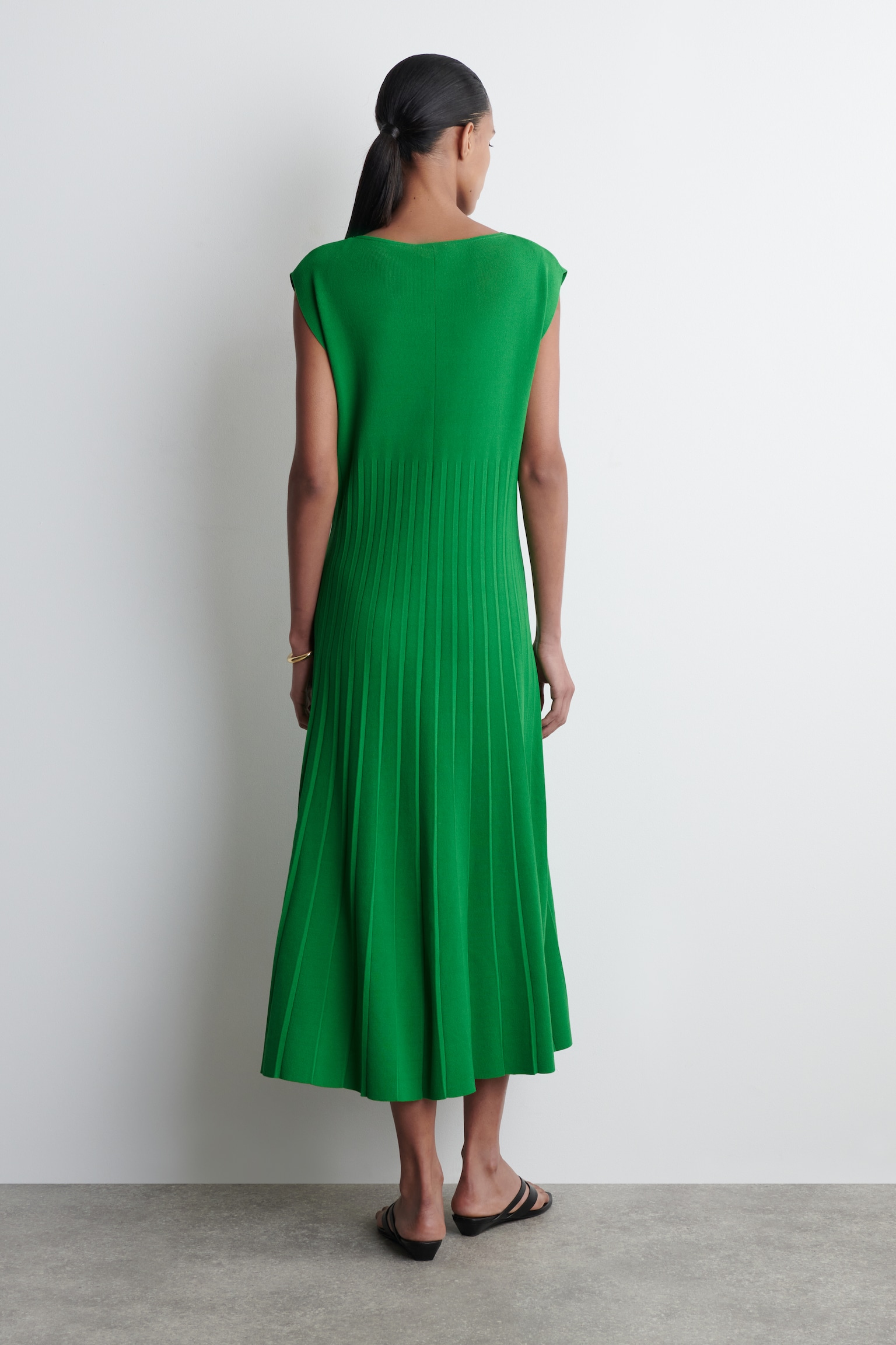 ROBE LONGUE PLISSÉE EN MAILLE - VERT/NOIR - 5