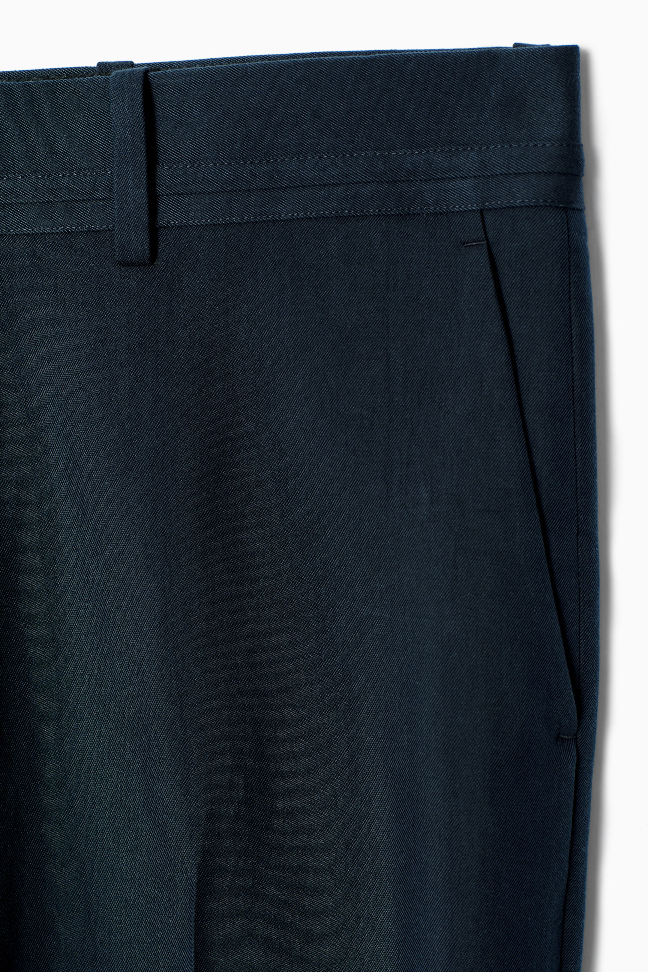 Visualizza immagine più grande: PANTALONI SARTORIALI A GAMBA DRITTA - BLU NAVY - UOMO | H&M IT 6