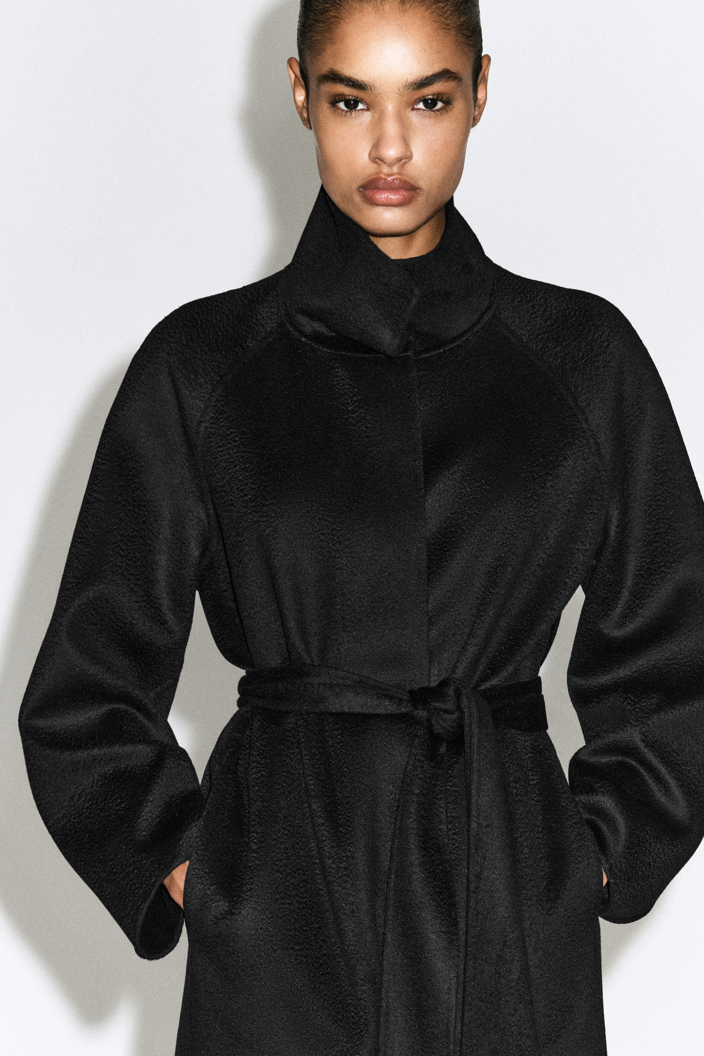 BELTED DOUBLE-FACED CASHMERE COAT - BLACK | COS DK