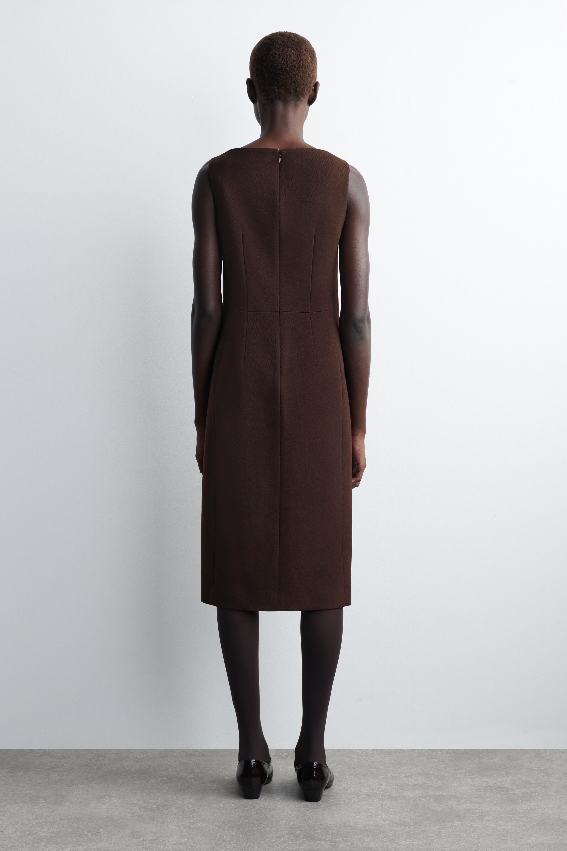 Ver imagem maior: Vestido midi em lã alfaiataria - CASTANHO - SENHORA | H&M PT 3