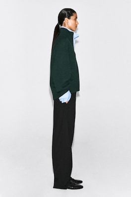 ROUNDED WOOL MOCK-NECK ZIP-UP JACKET — DARK GREEN 5