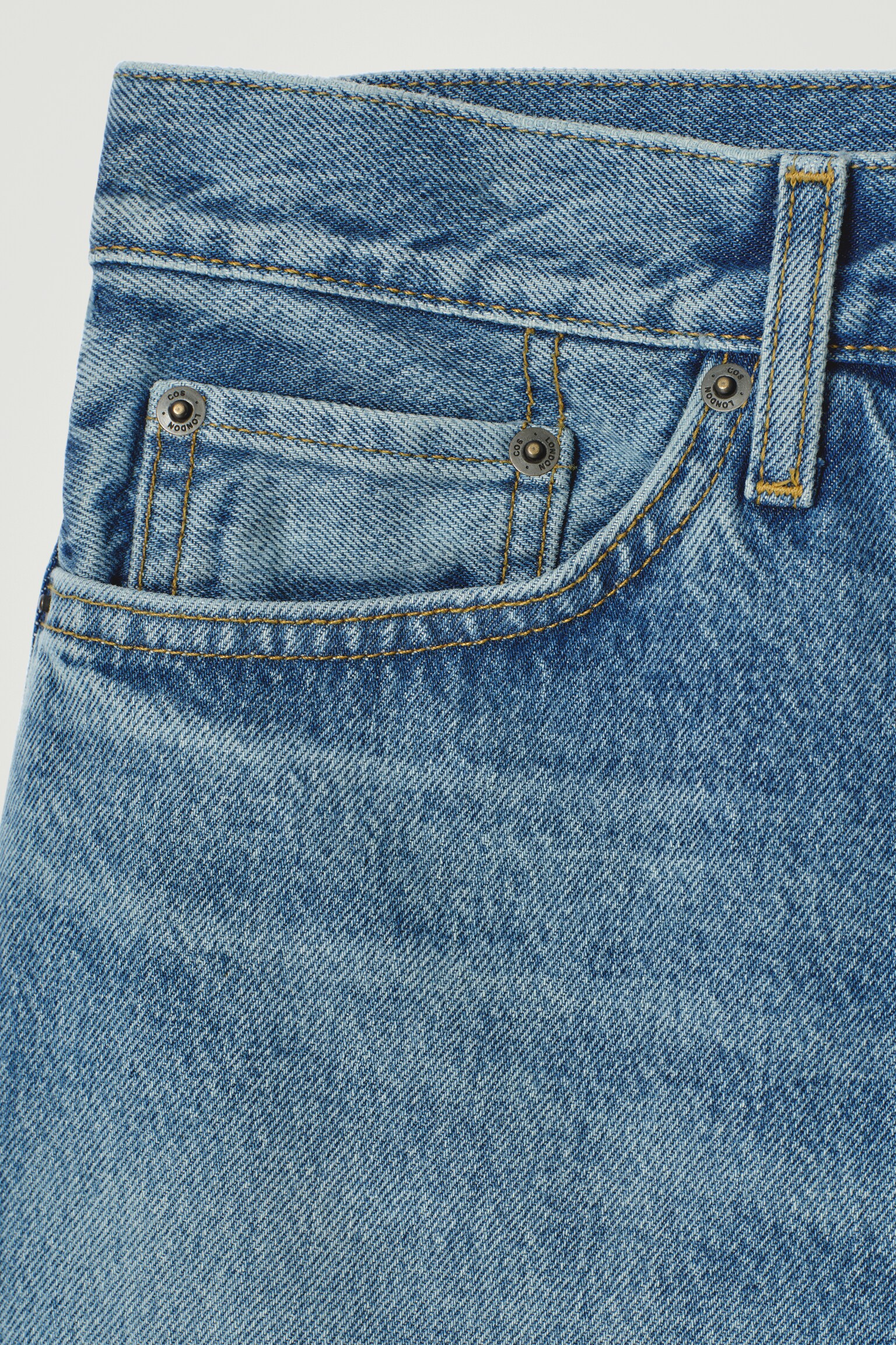 PANTALÓN CORTO VAQUERO - AZUL/CRUDO - 5