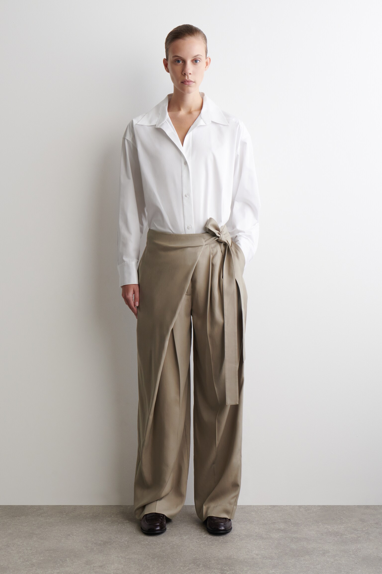 FLUID WRAP-FRONT TROUSERS - MOLE/BLACK/PINK