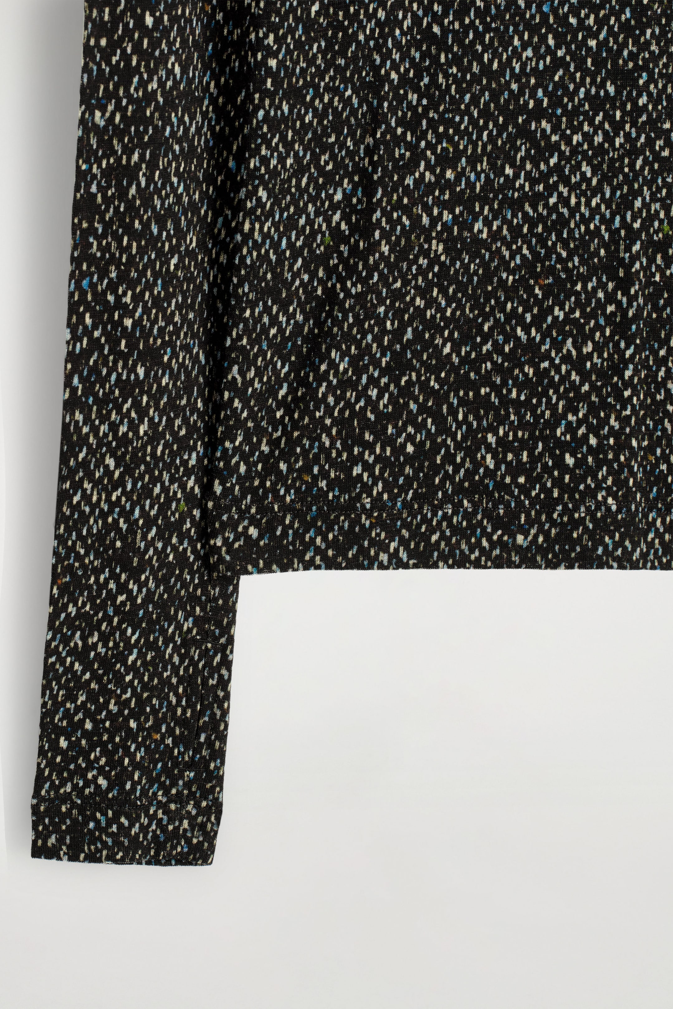 SLIM MERINO WOOL SWEATER