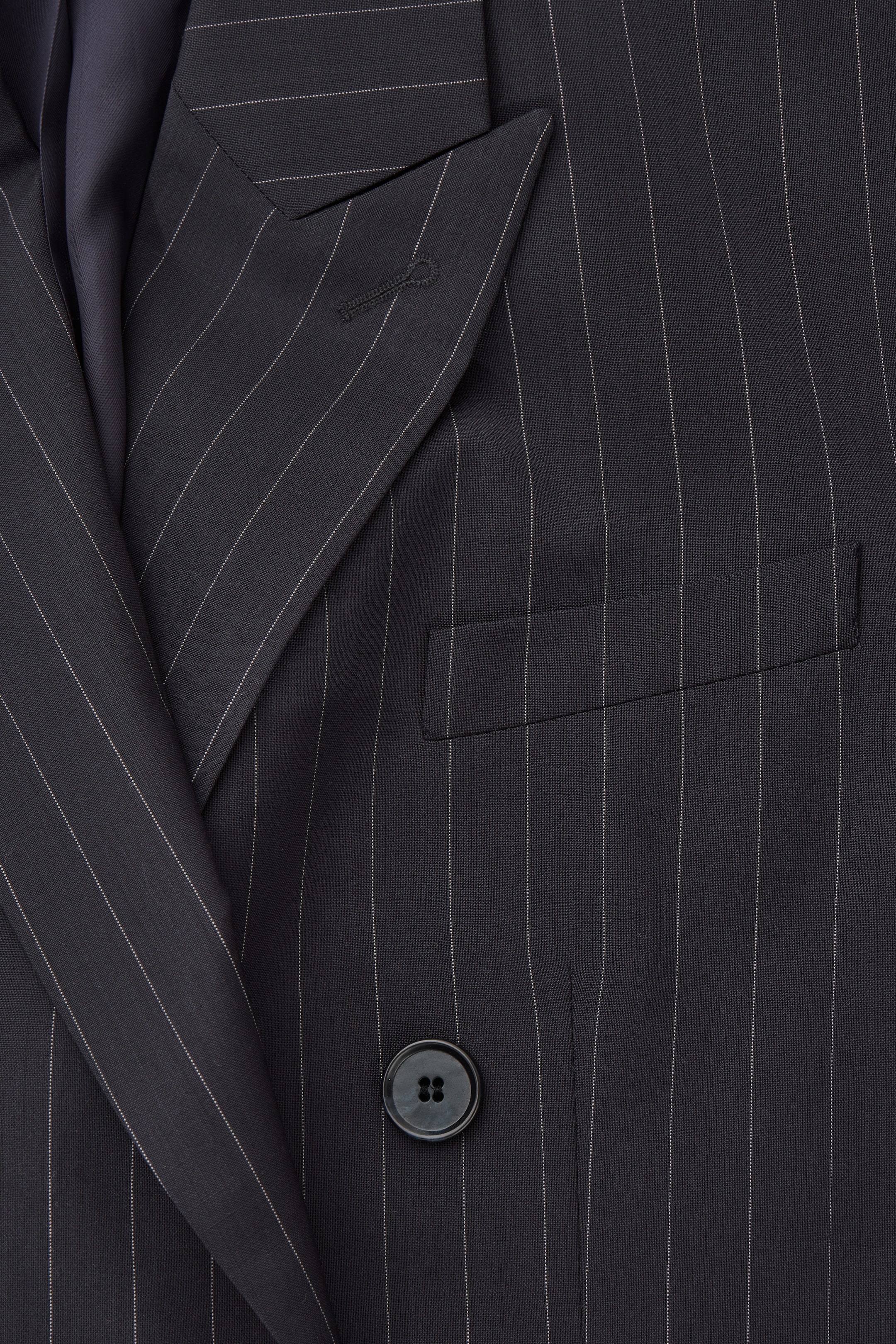 Agrandir l'image: BLAZER FINES RAYURES OVERSIZE LAINE - BLEU MARINE / RAYURES FINES - FEMME | H&M CH 4