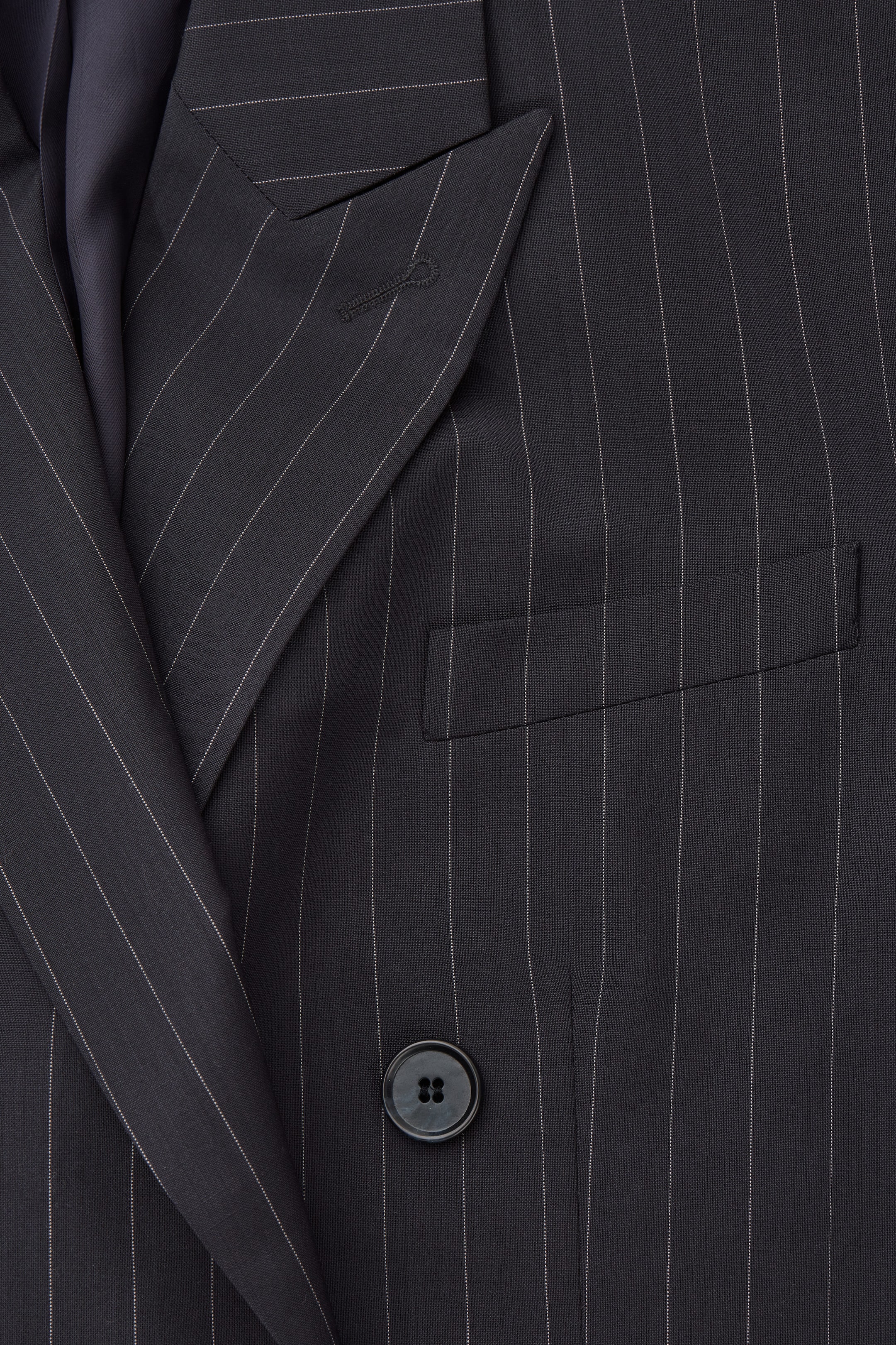 StillMedia/DescriptiveDetail