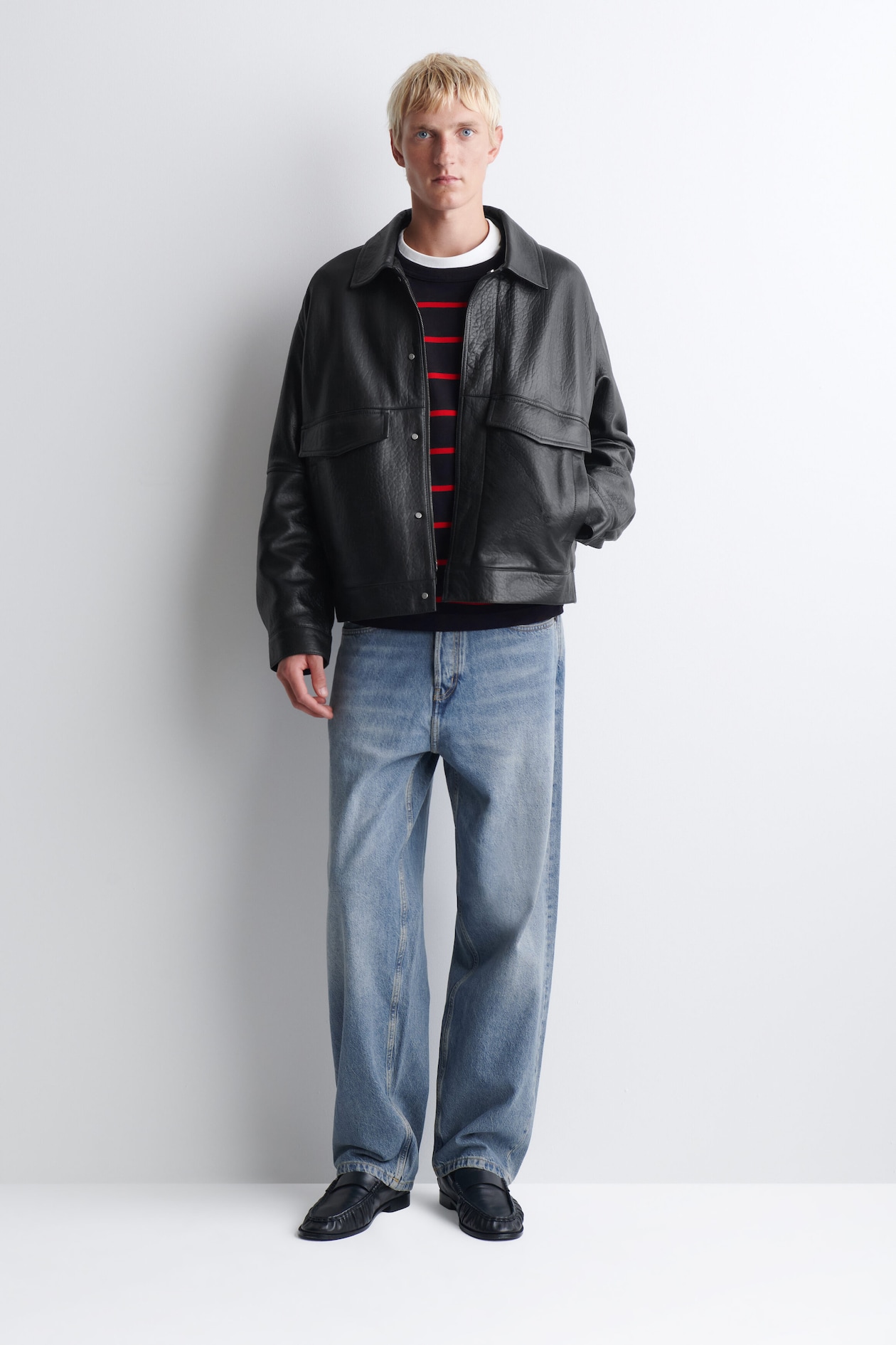 RELAXED JERSEY INTERLOCK LONG-SLEEVED T-SHIRT — NAVY / RED / STRIPED