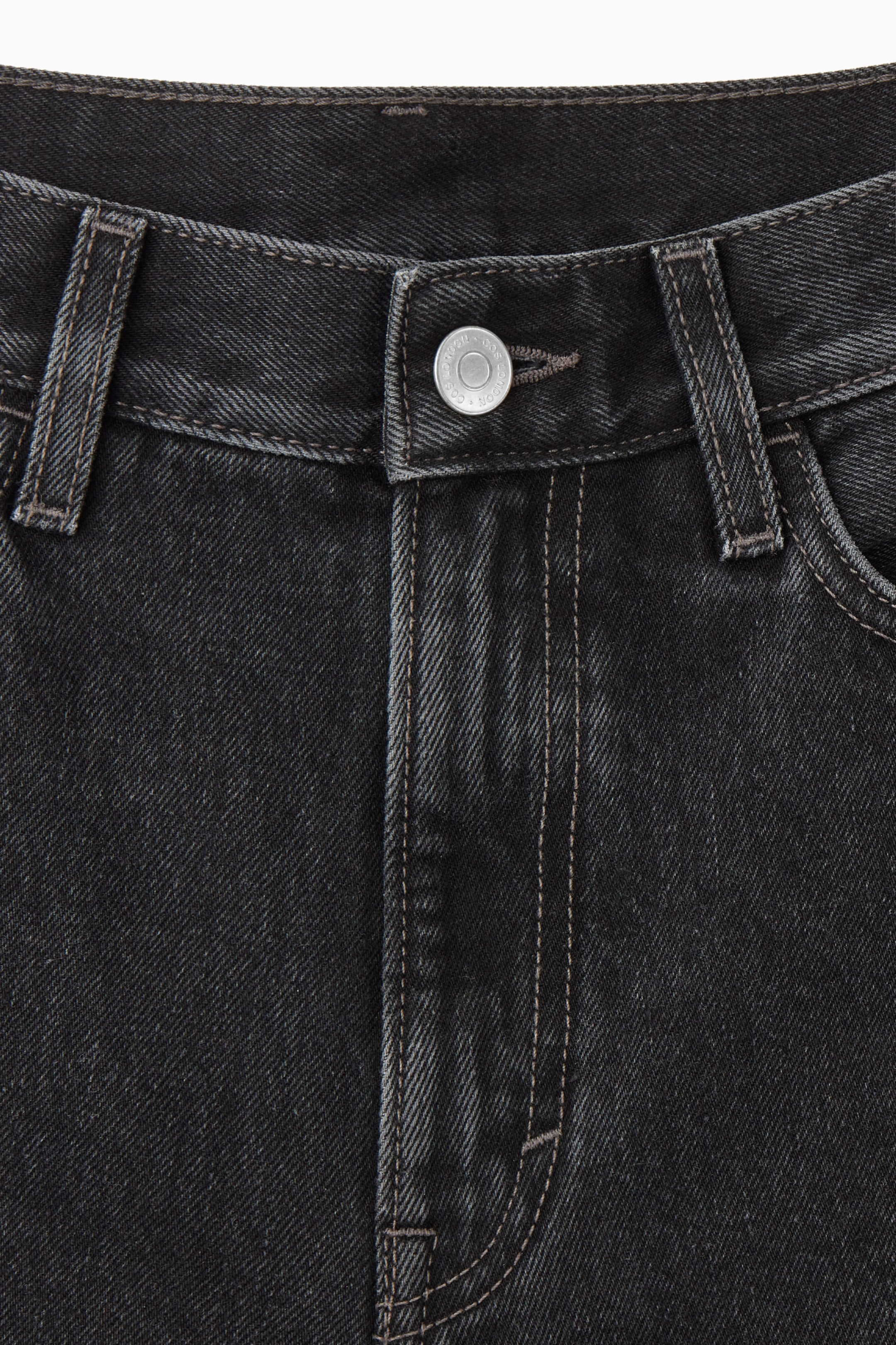 StillMedia/DescriptiveDetail