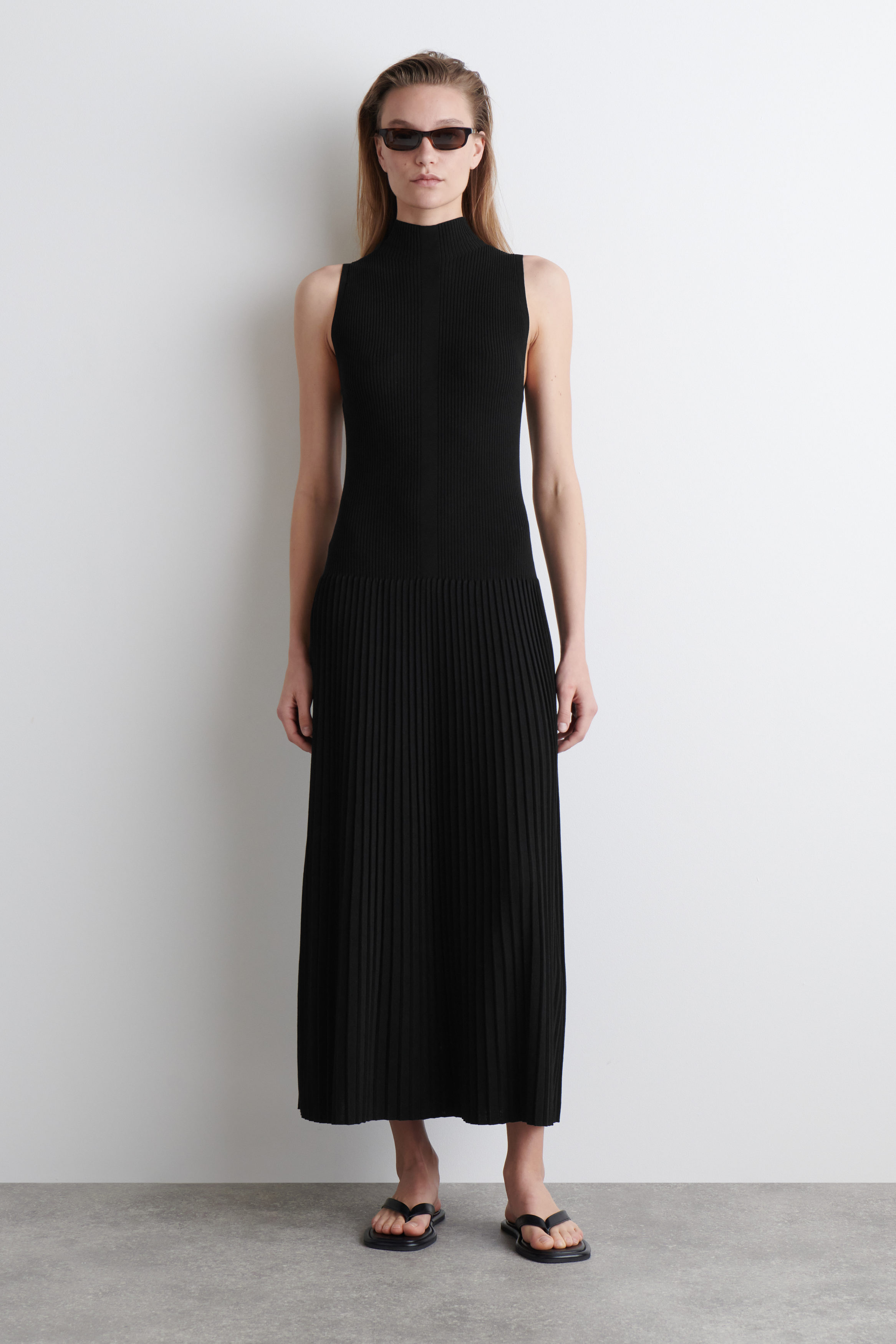 Deuxieme Classe Sweat Dress ブラック Rayon-Ponte Knit - Architectural Tunic Pocket Dress - Black
