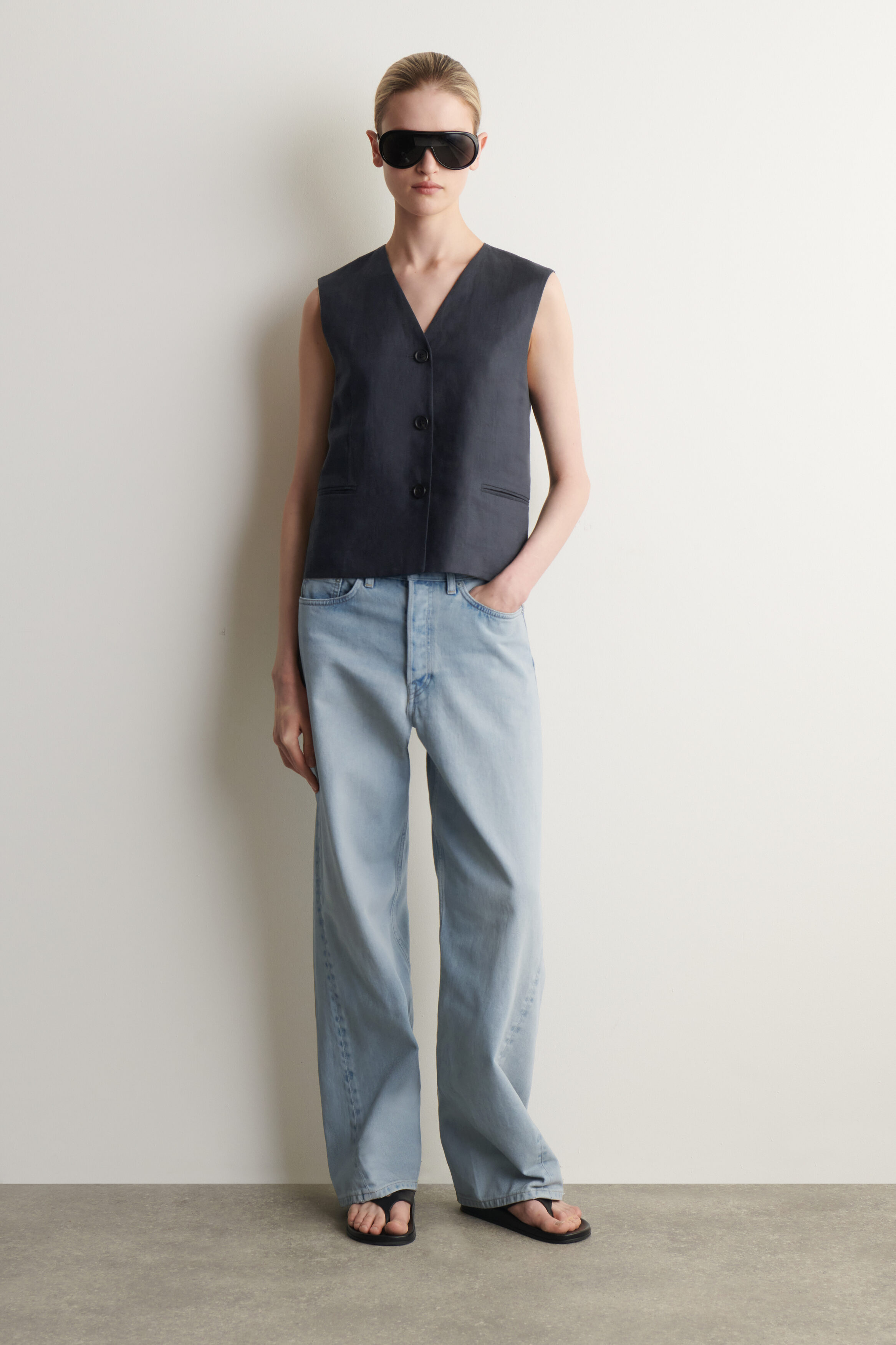 トップス CONFECT COTTON LINEN VEST Veneza Linen Vest – KNUPP KOUTURE