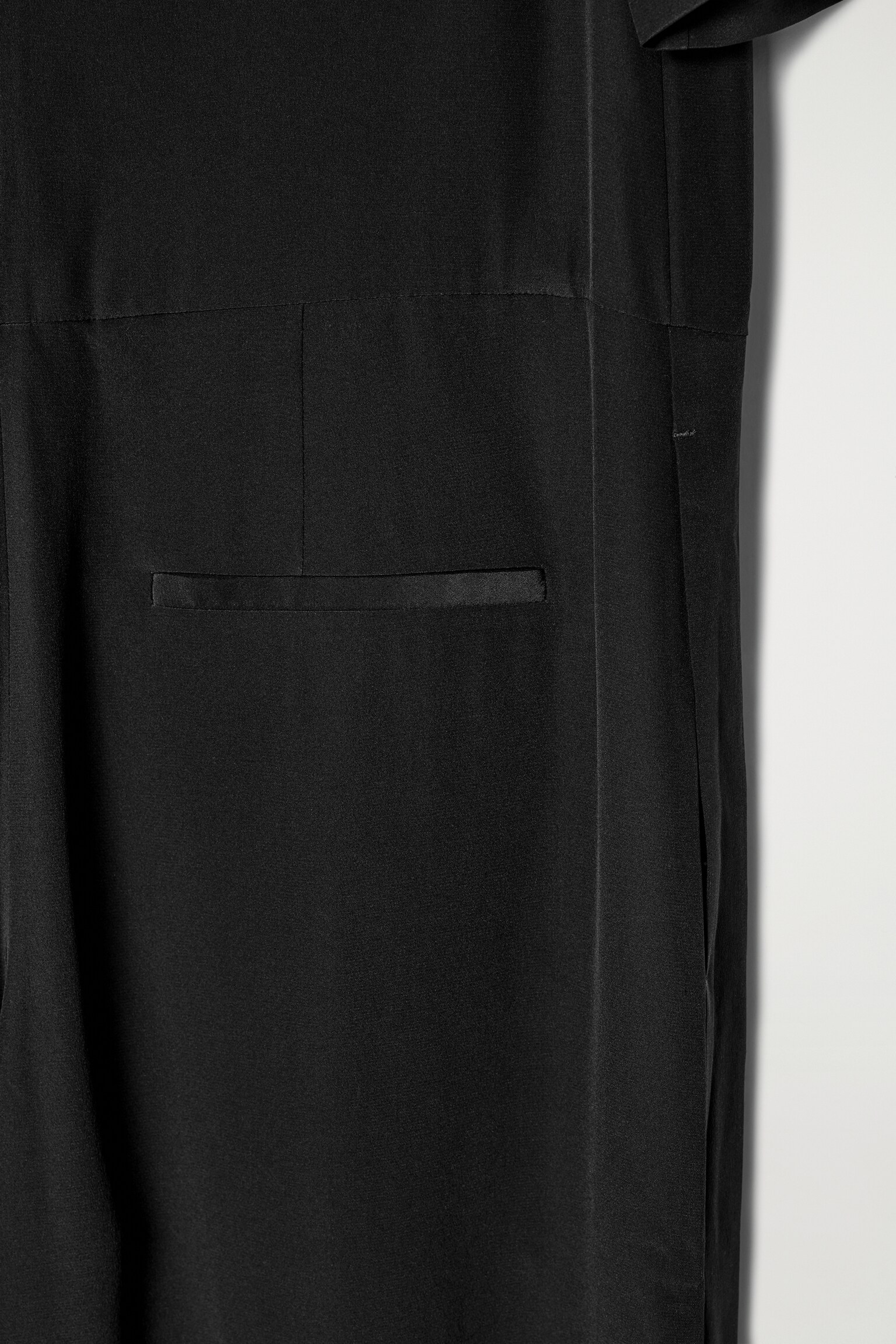 MONO DE CREPÉ DE SEDA - NEGRO - 6