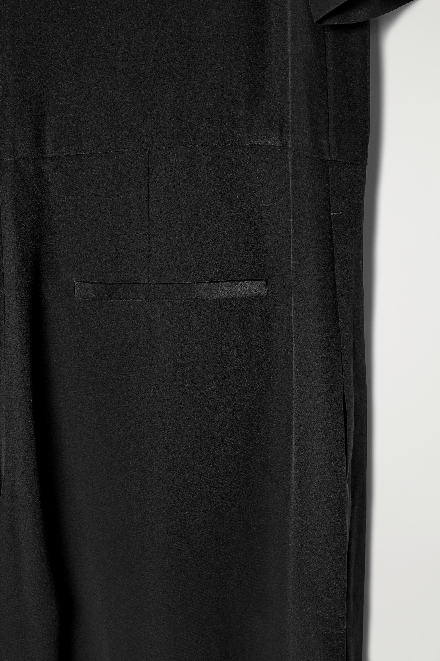 MONO DE CREPÉ DE SEDA - NEGRO - 4