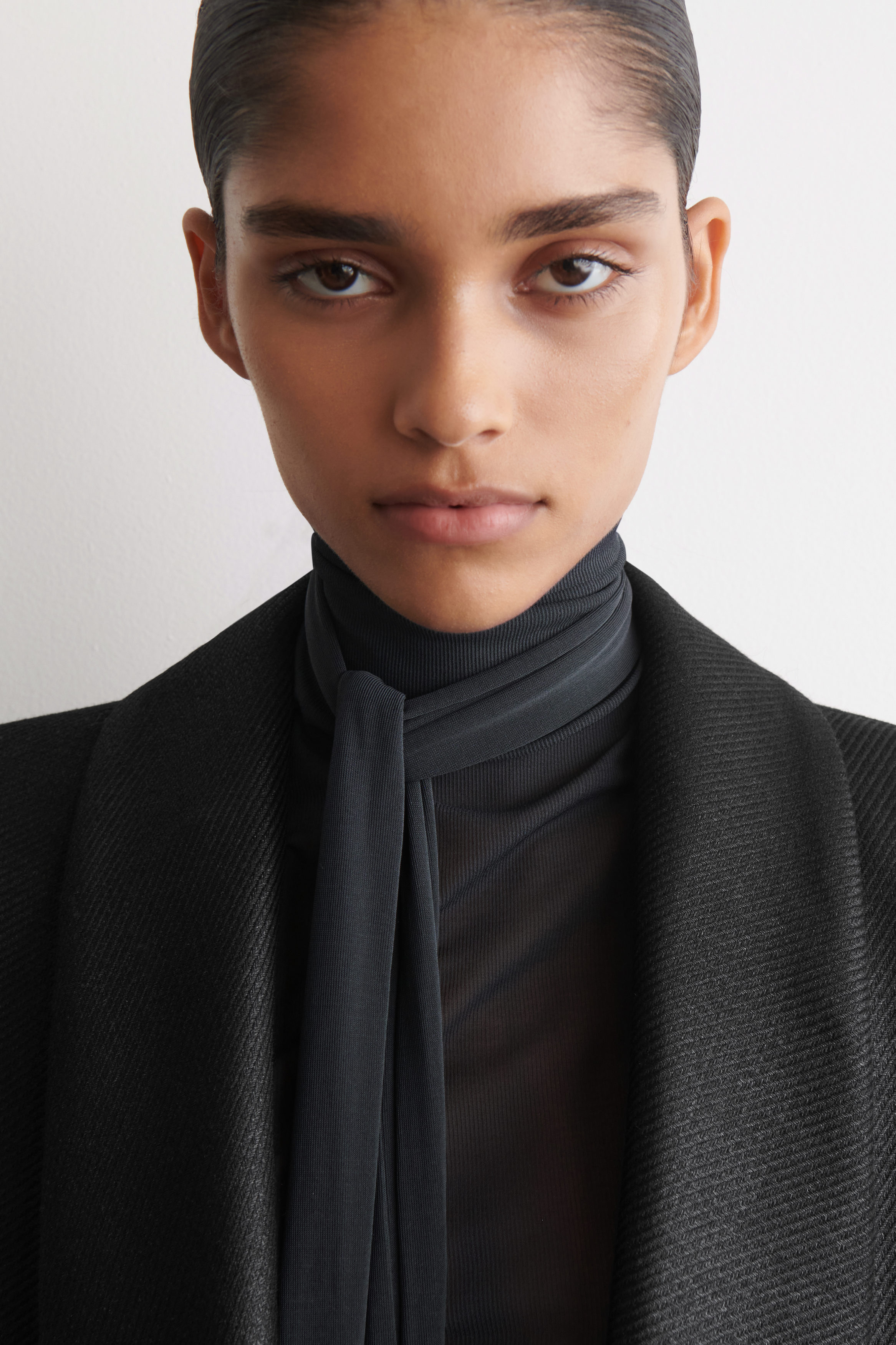 TAILORED METALIZED WOOL-BLEND LONG COAT - BLACK | COS US