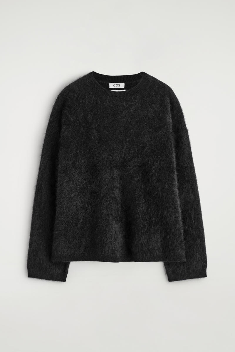 Cos Brushed-cashmere Crew-neck Jumper In Black