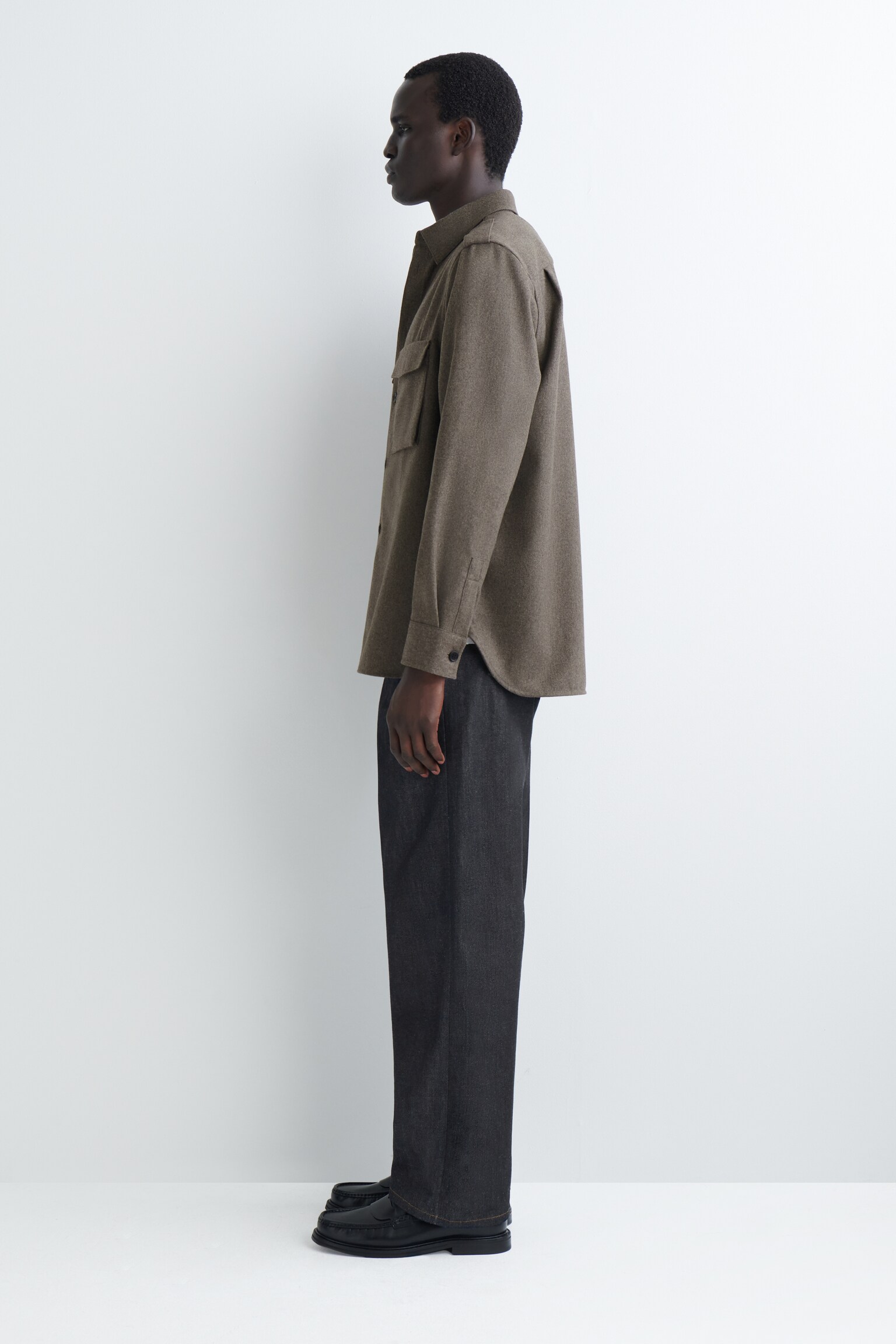 CHEMISE À COL BOUTONNÉ EN LAINE - STONE/BLEU MARINE - 6