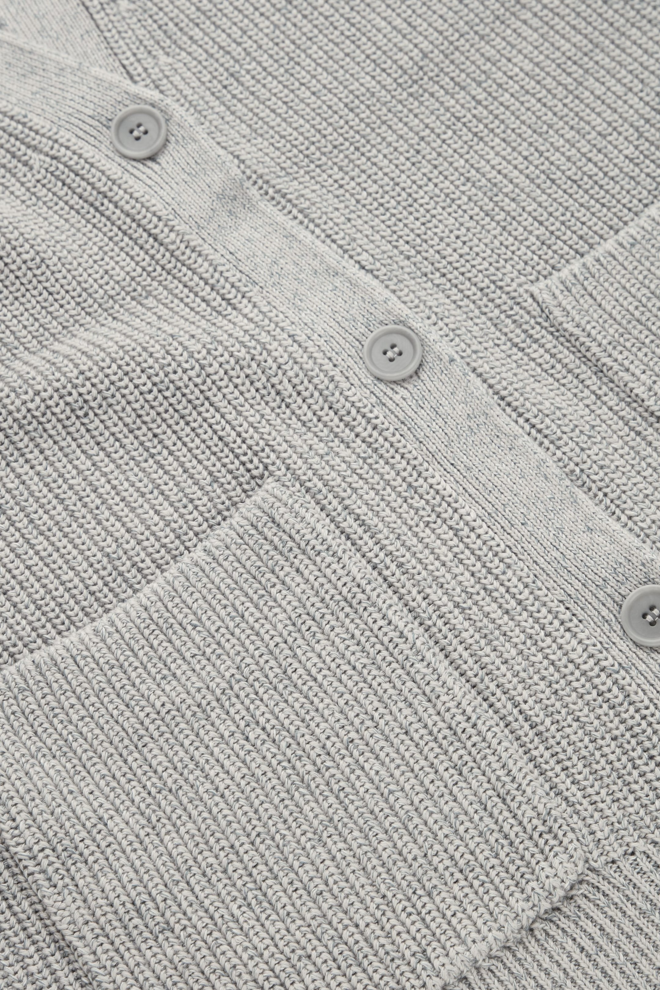 StillMedia/DescriptiveDetail