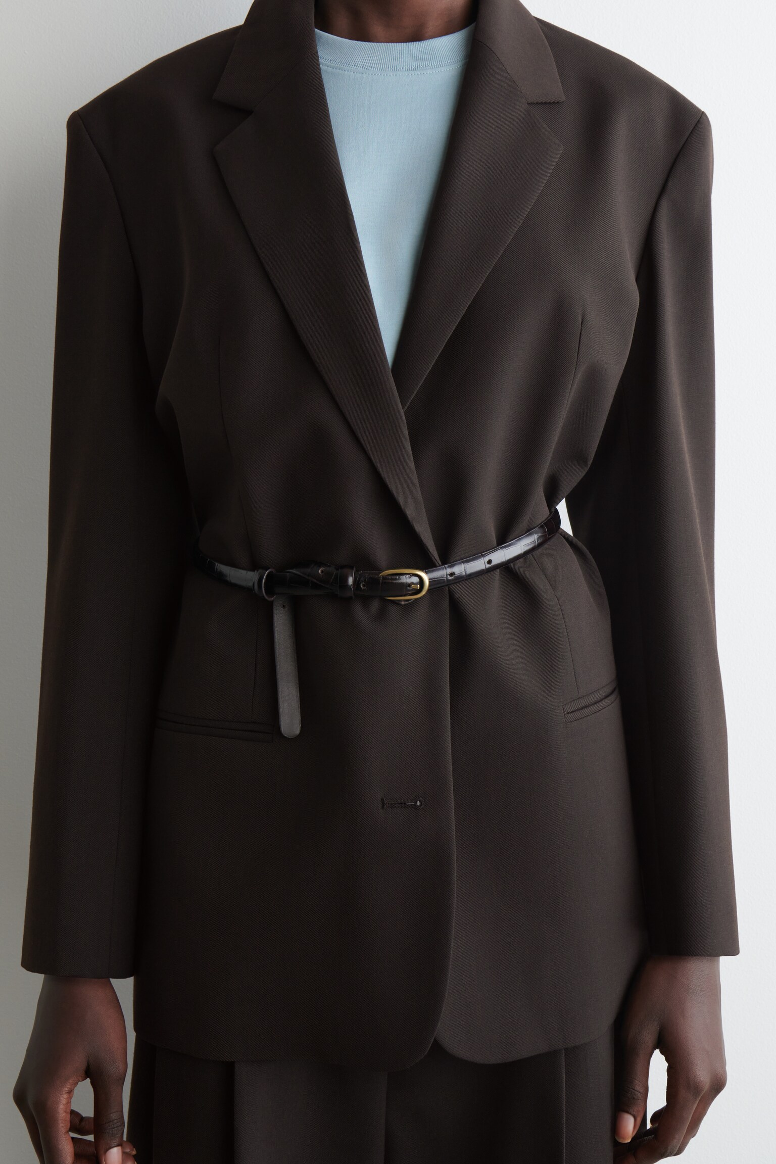SCHLICHTES LANGARMSHIRT MIT NORMALER PASSFORM - HELLBLAU/Weiß/SCHWARZ/BEIGE/UNGEFÄRBT/OLIVGRÜN MELIERT/BRAUN/GESTREIFT/WEISS/BRAUN - 6