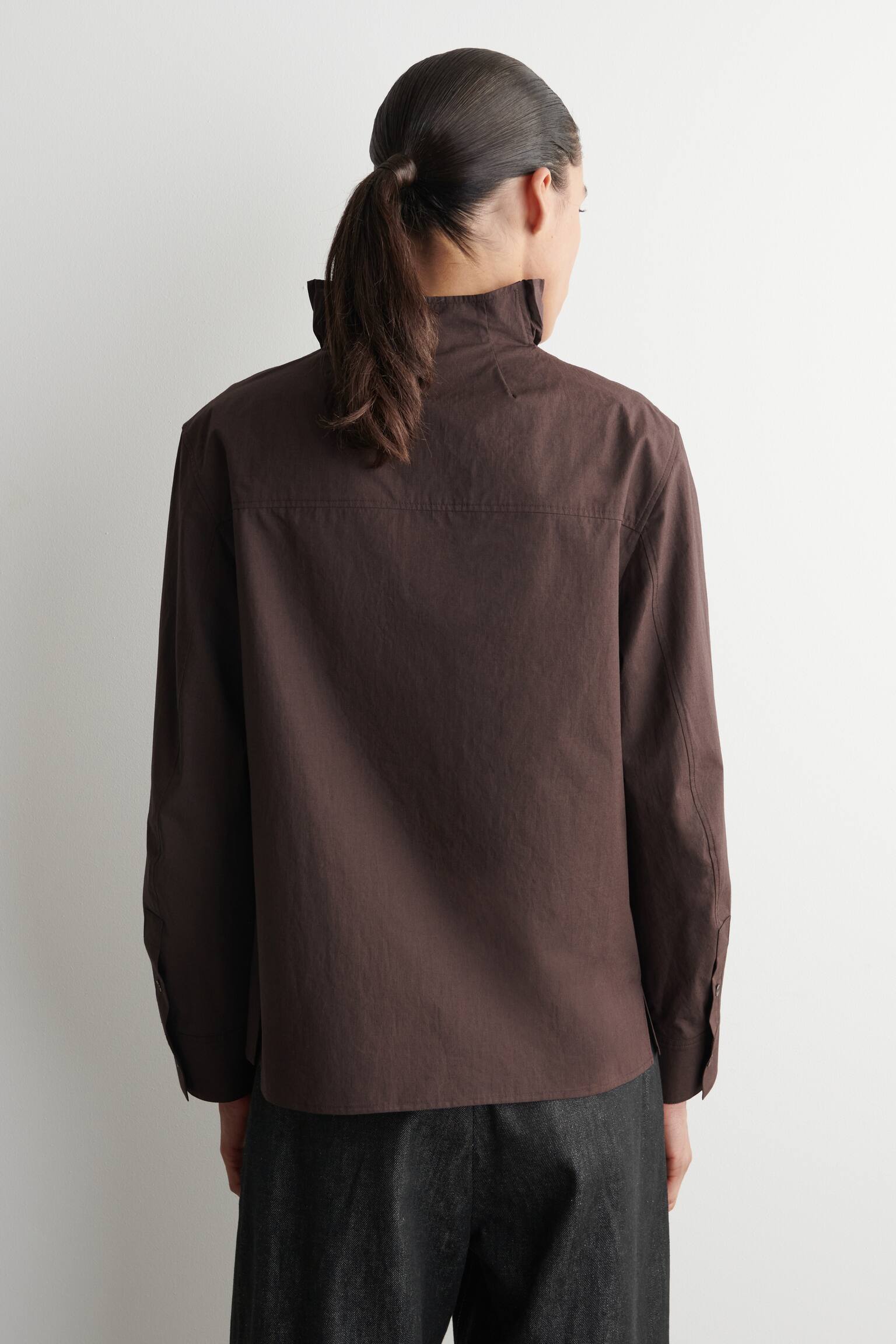 BLUSA IN COTONE CON PIEGHE - MARRONE/BIANCO - 3