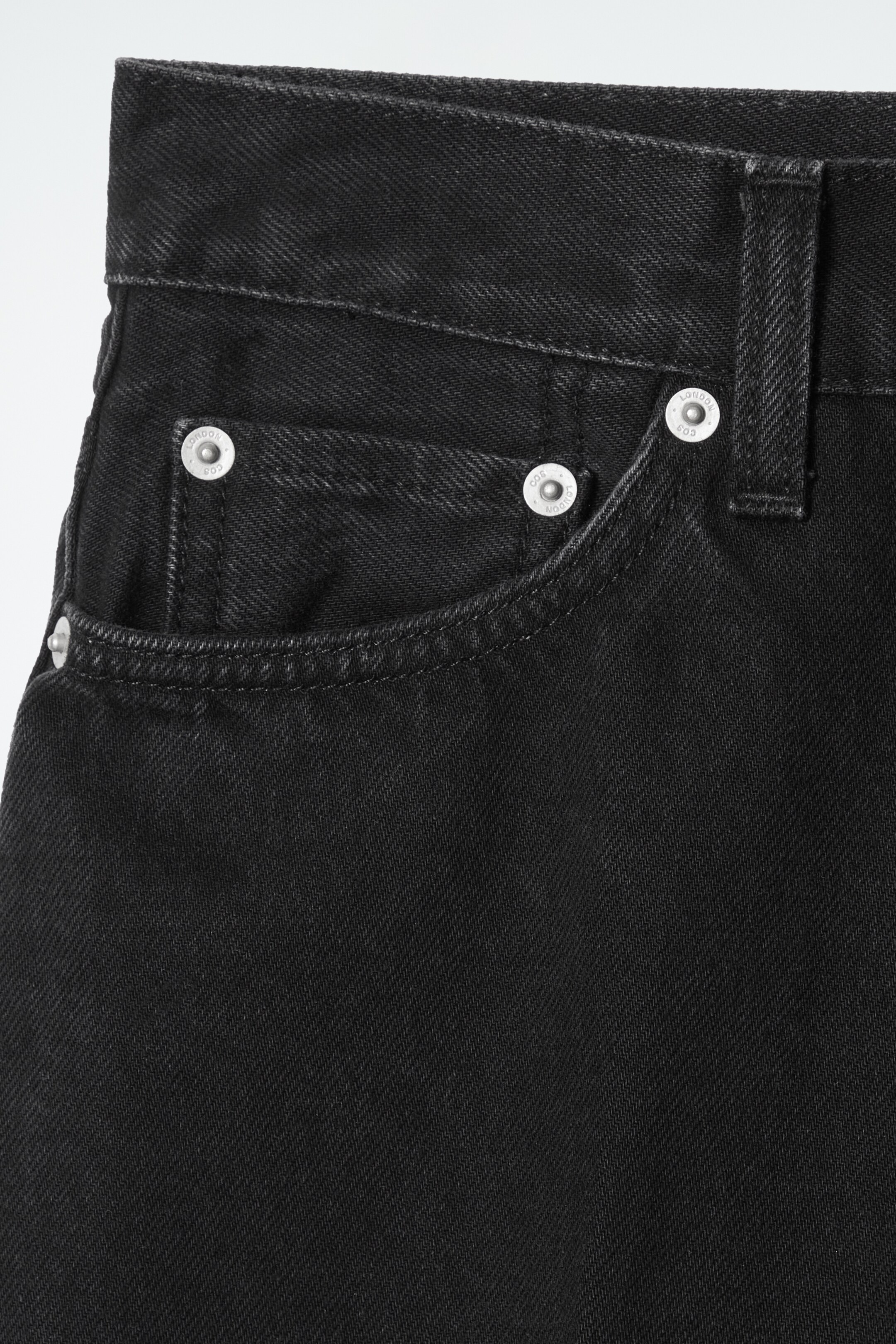 Vezi imaginea mai mare: BLUGI TIDE CU PICIOR LARG - BLACK - FEMEI | H&M RO 2