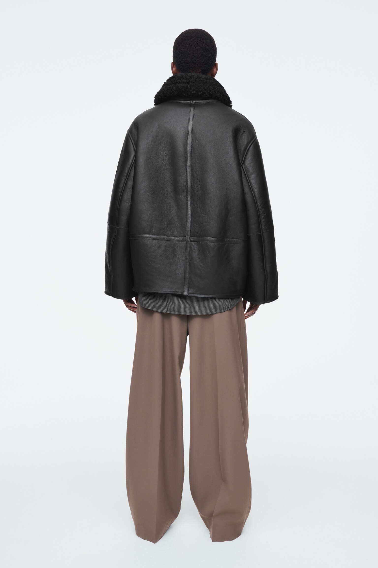 OVERSIZED SHEARLING AVIATOR JACKET - BLACK - 5