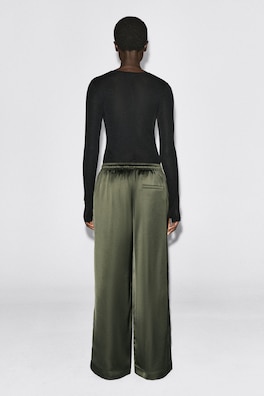 PLEATED SATIN DRAWSTRING PANTS — KHAKI 5