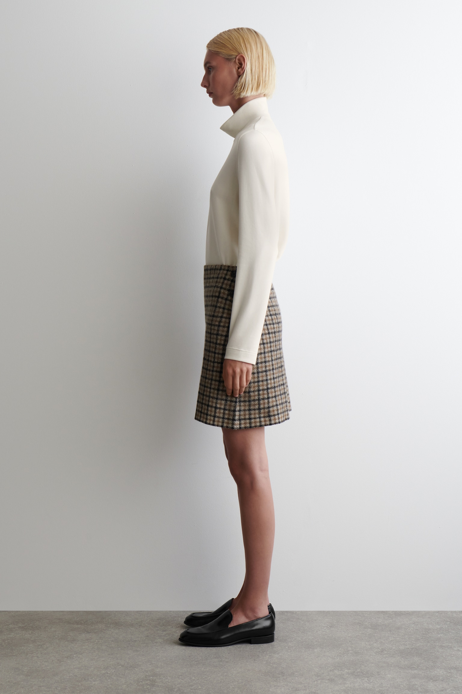 MERINO WOOL MINI SKIRT - BEIGE / CHECKED - 3