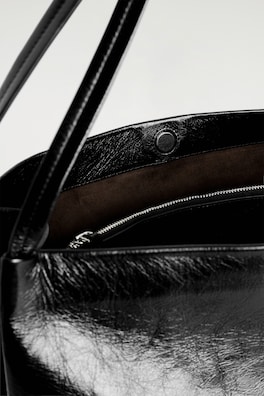 PAVILION TOTE BAG - LEATHER — BLACK 5