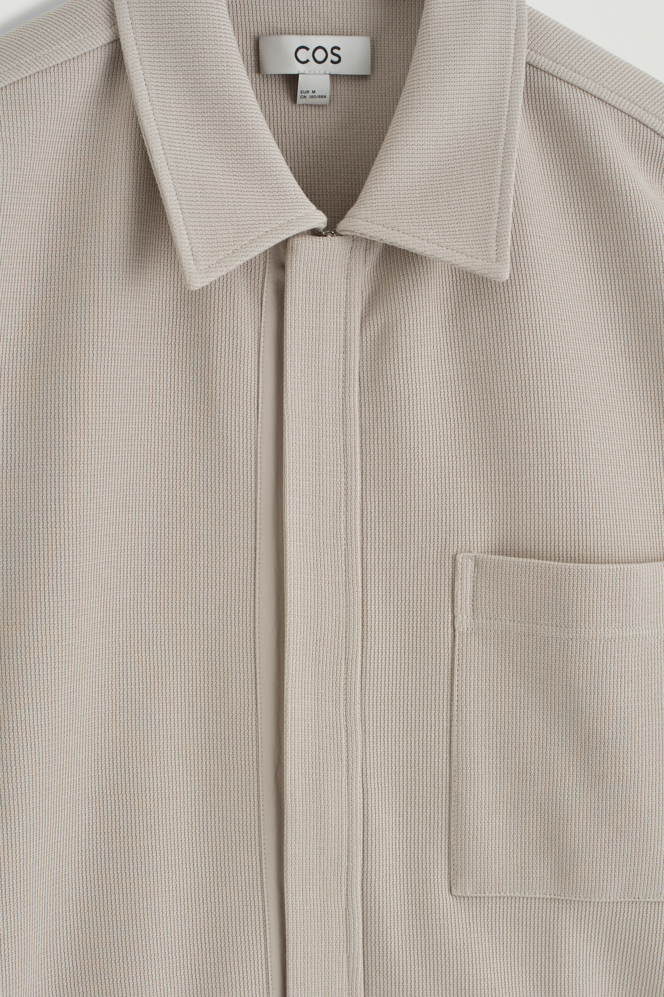 Agrandir l'image: CHEMISE ZIPPÉE EN JERSEY DE COTON TEXTURÉ - TAUPE CLAIR - HOMME | H&M CH 7