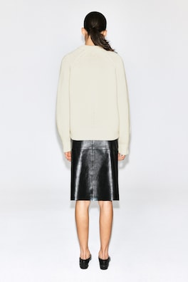 ROUNDED WOOL CREW-NECK SWEATER — CREAM 5