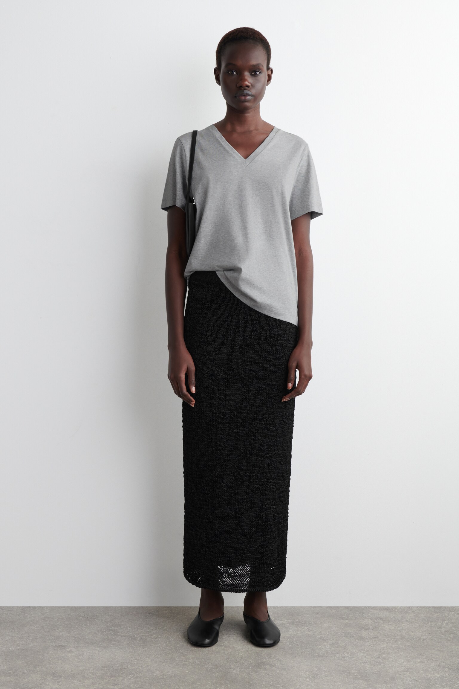 CAMISETA DE ALGODÓN CON CUELLO DE PICO - GRIS JASPEADO/BLANCO/RAYAS/BLANCO/NEGRO/AZUL MARINO/BEIGE CLARO/SIN TEÑIR - 5