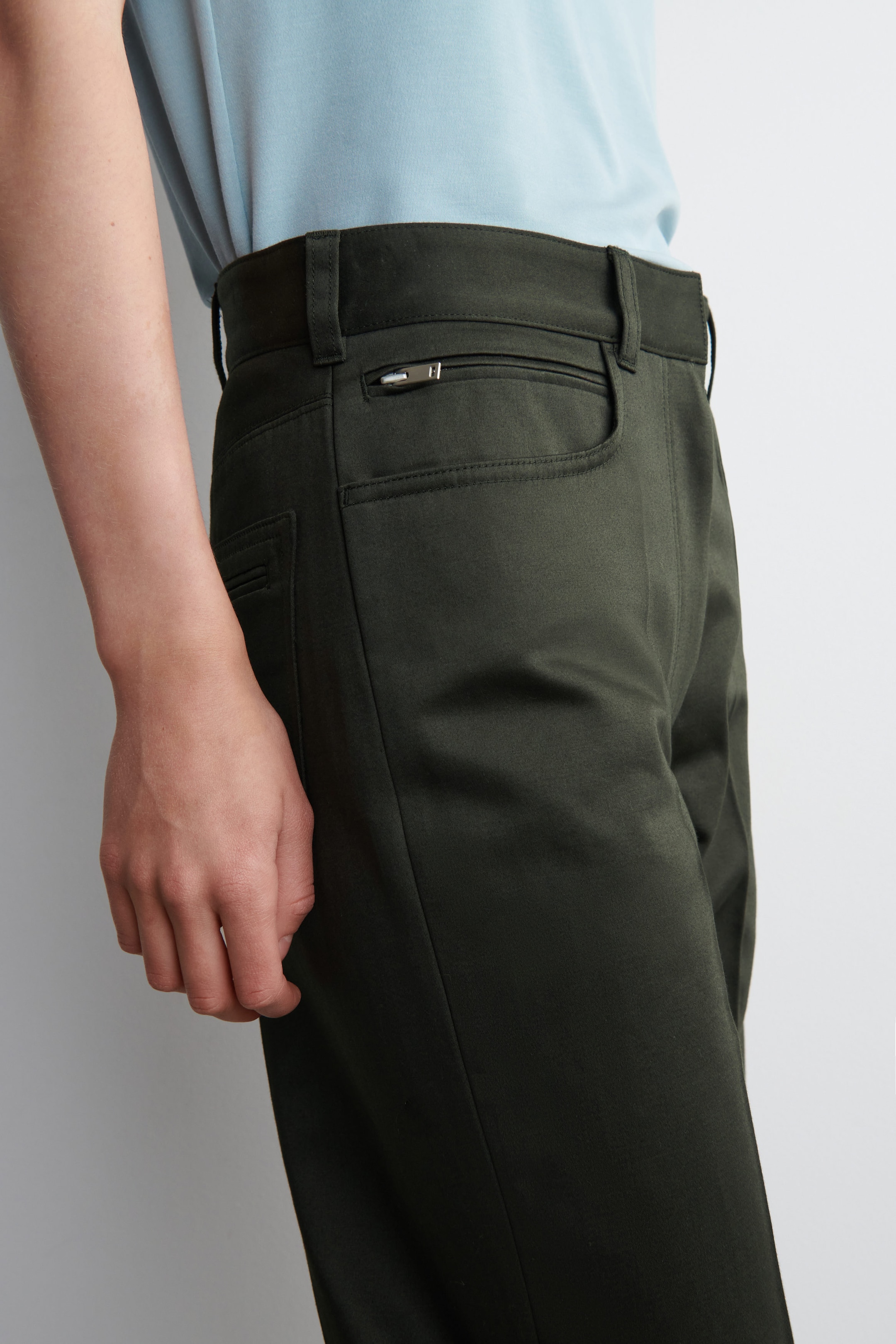 SATEEN STRAIGHT-LEG PANTS