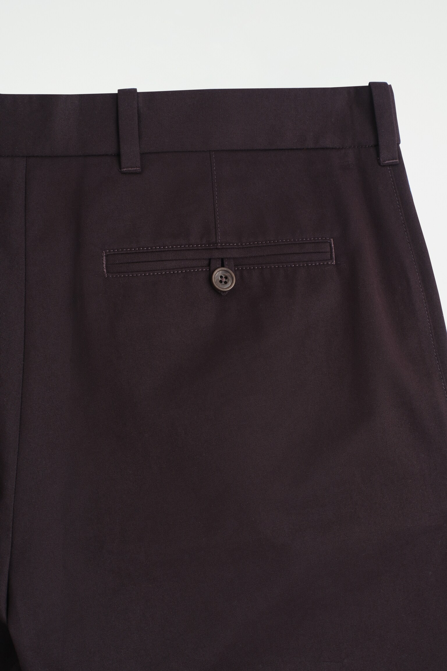CHINO CORTO DE ALGODÓN - MARRÓN OSCURO/TOPO - 7