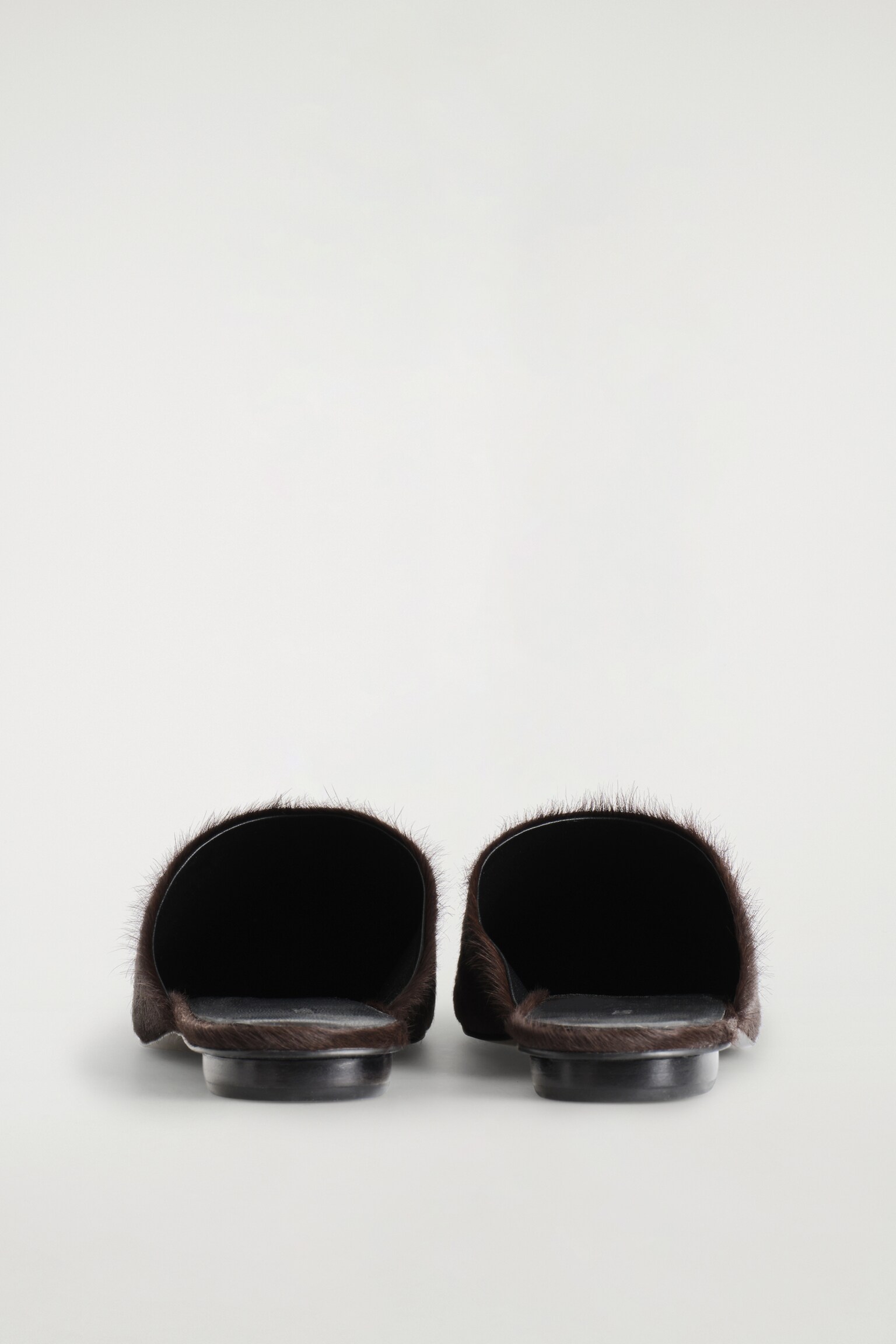 MULE EN CUIR POILS DE PONEY - BRUN FONCÉ - 5