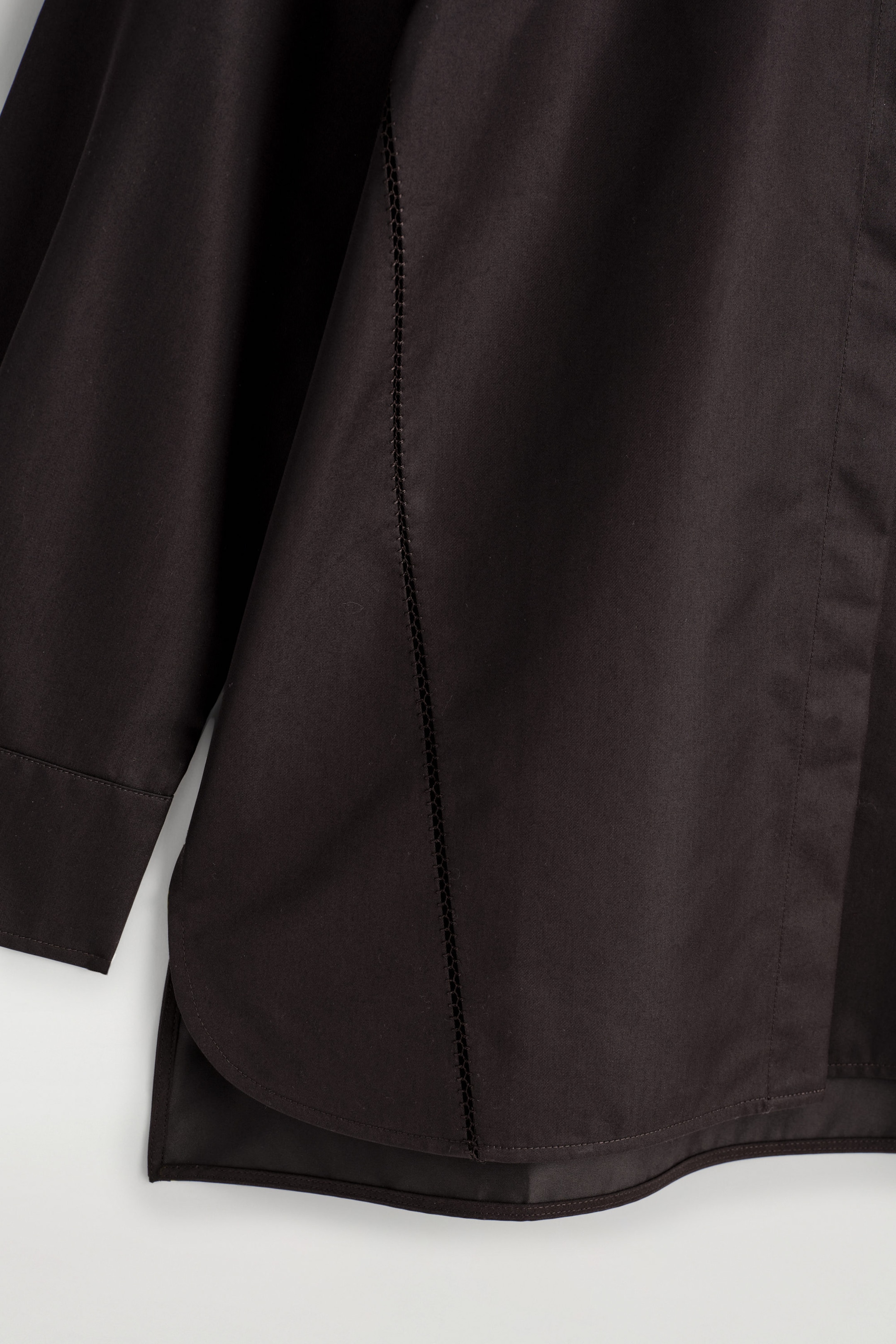 StillMedia/DescriptiveDetail