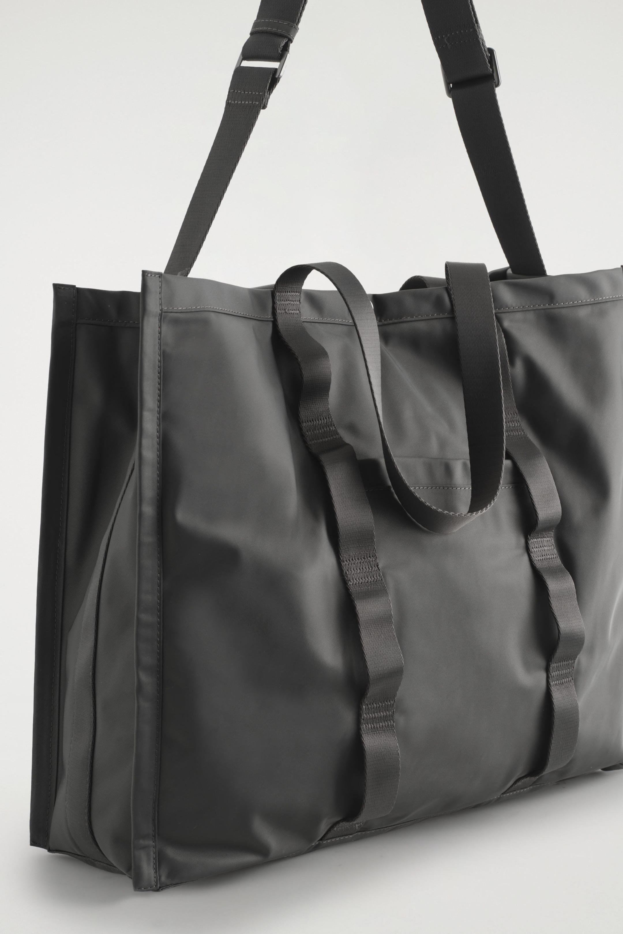 TRANSIT TOTE BAG - NYLON