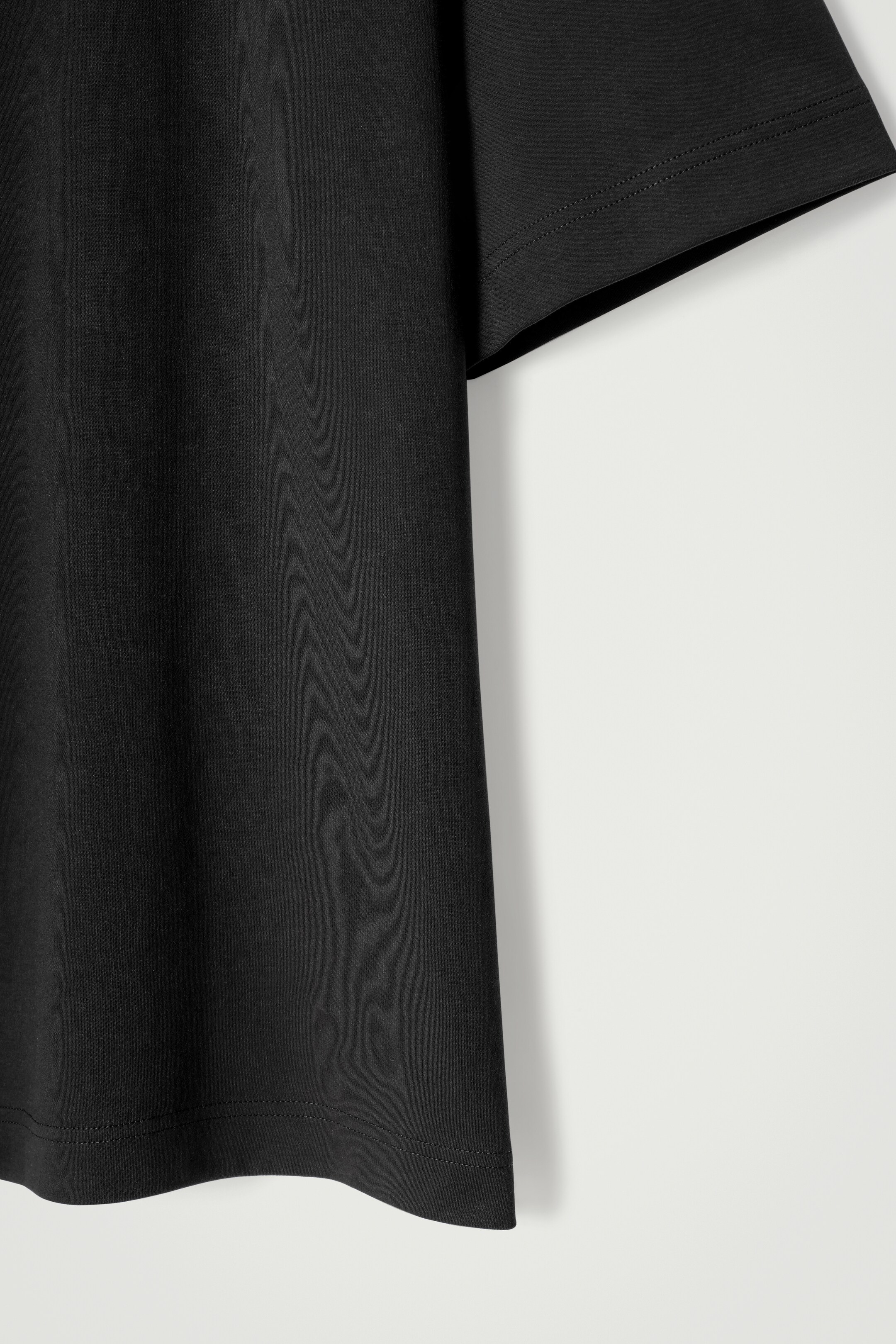 Agrandir l'image: T-SHIRT À COL ROND EN COTON INTERLOCK - NOIR - HOMME | H&M CH 6