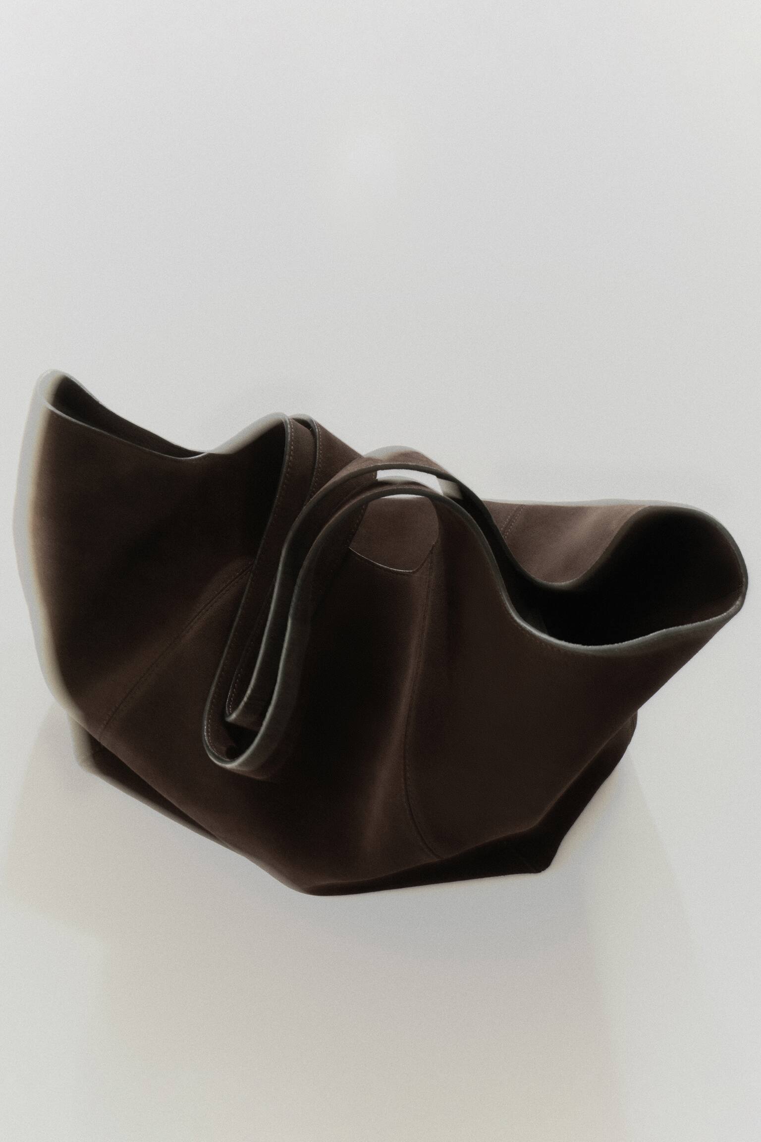 CABAS SCULPTÉ - CUIR SUÉDÉ-BRUN - 5