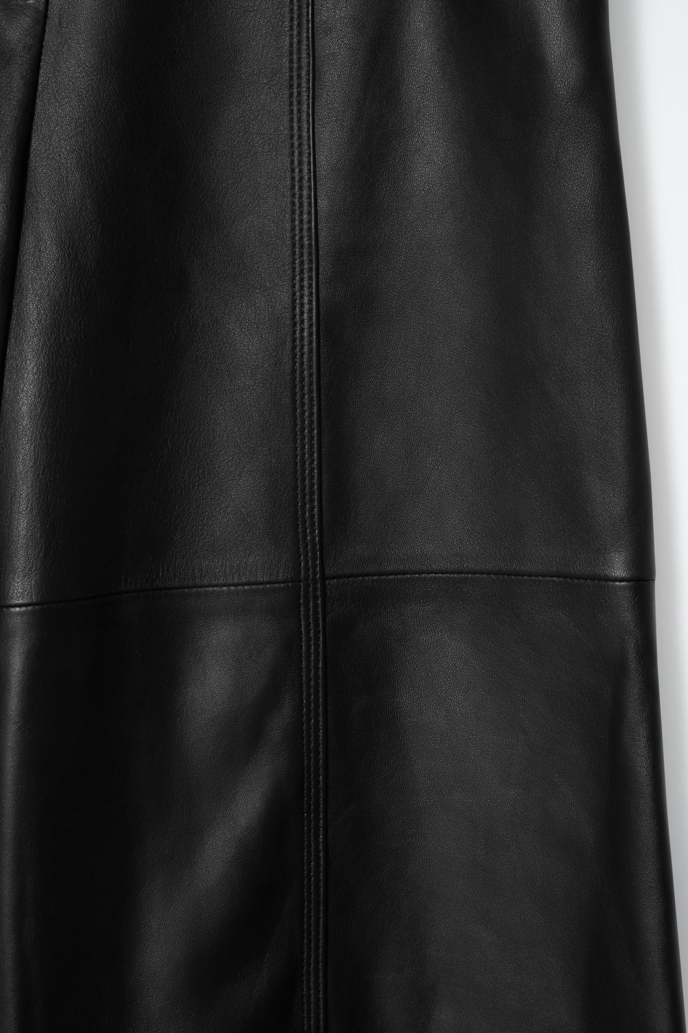 LEATHER CULOTTES - BLACK | COS US