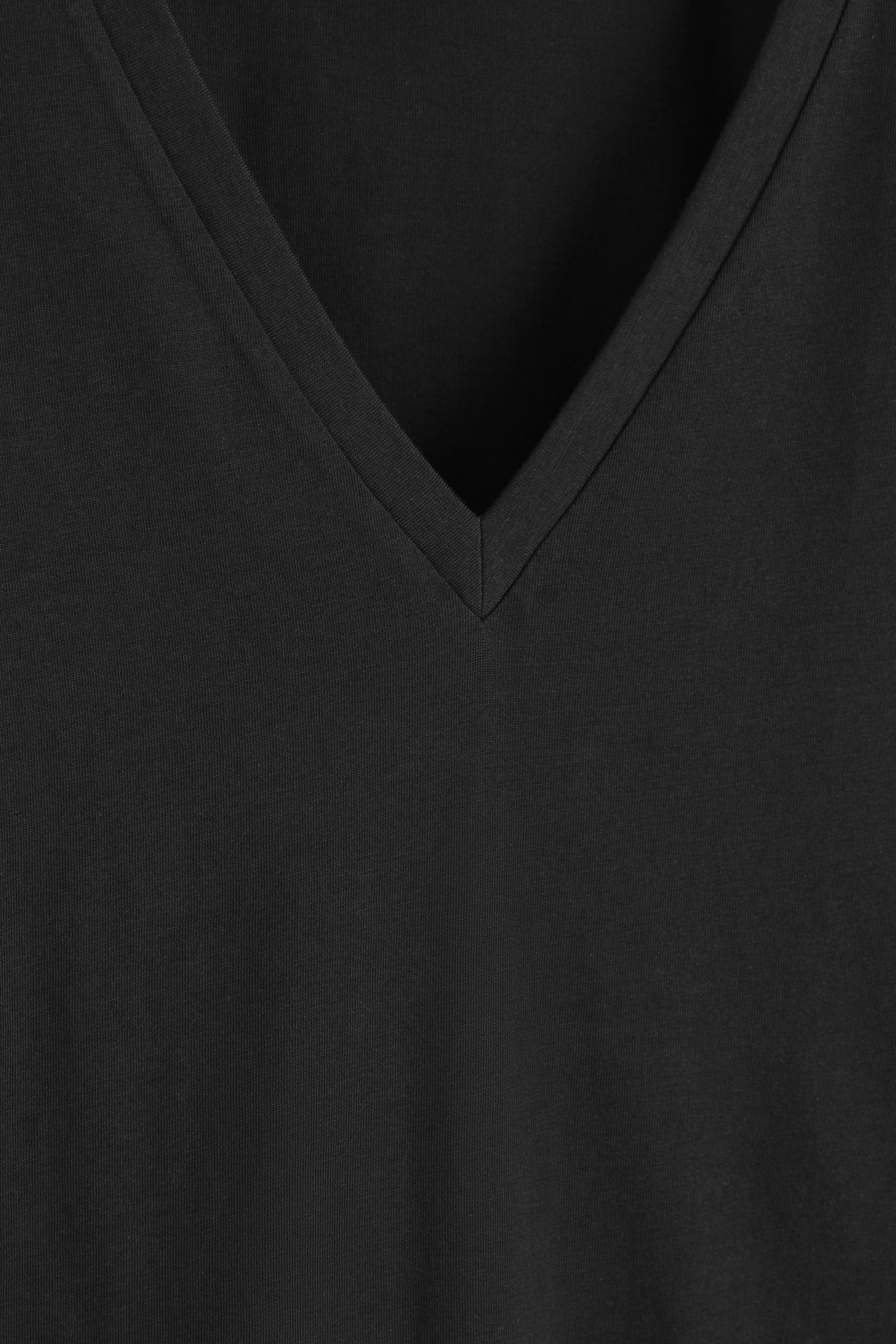 StillMedia/DescriptiveDetail