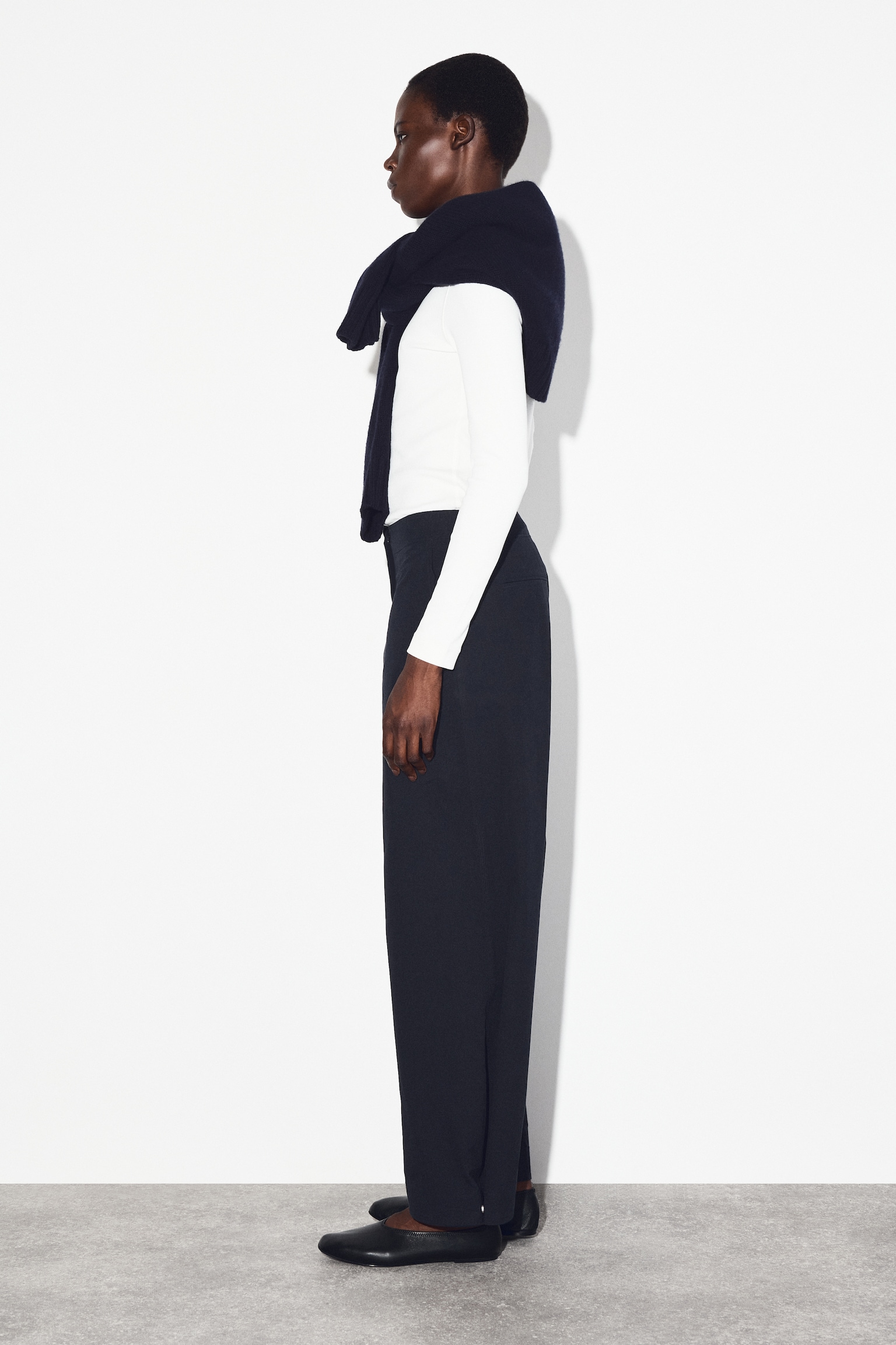 PANTALON BARREL EN COTON PIMA - BLEU MARINE/GRIS FONCÉ - 4