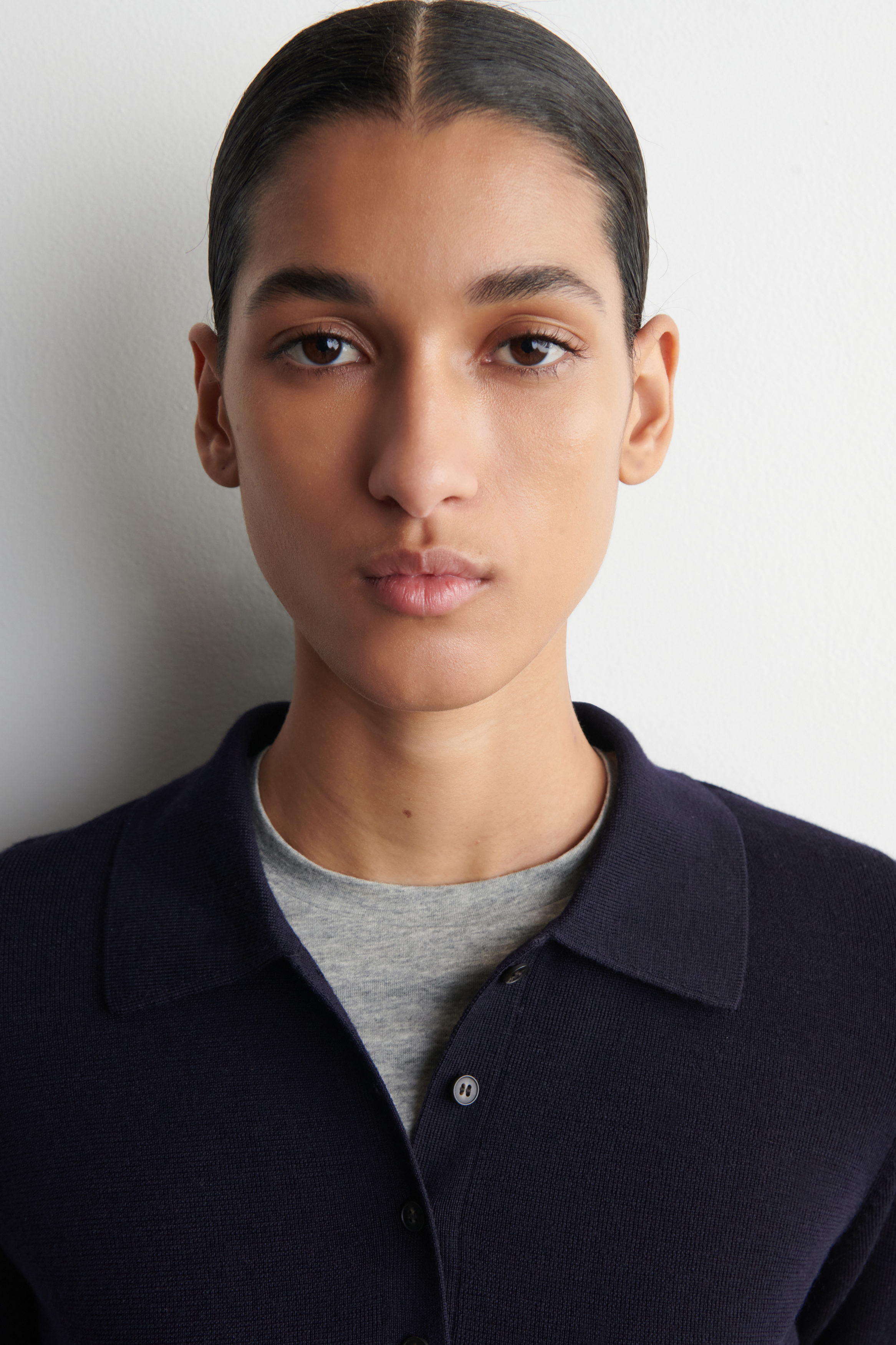 CROPPED-SLEEVE MERINO WOOL POLO SHIRT - NAVY | COS US