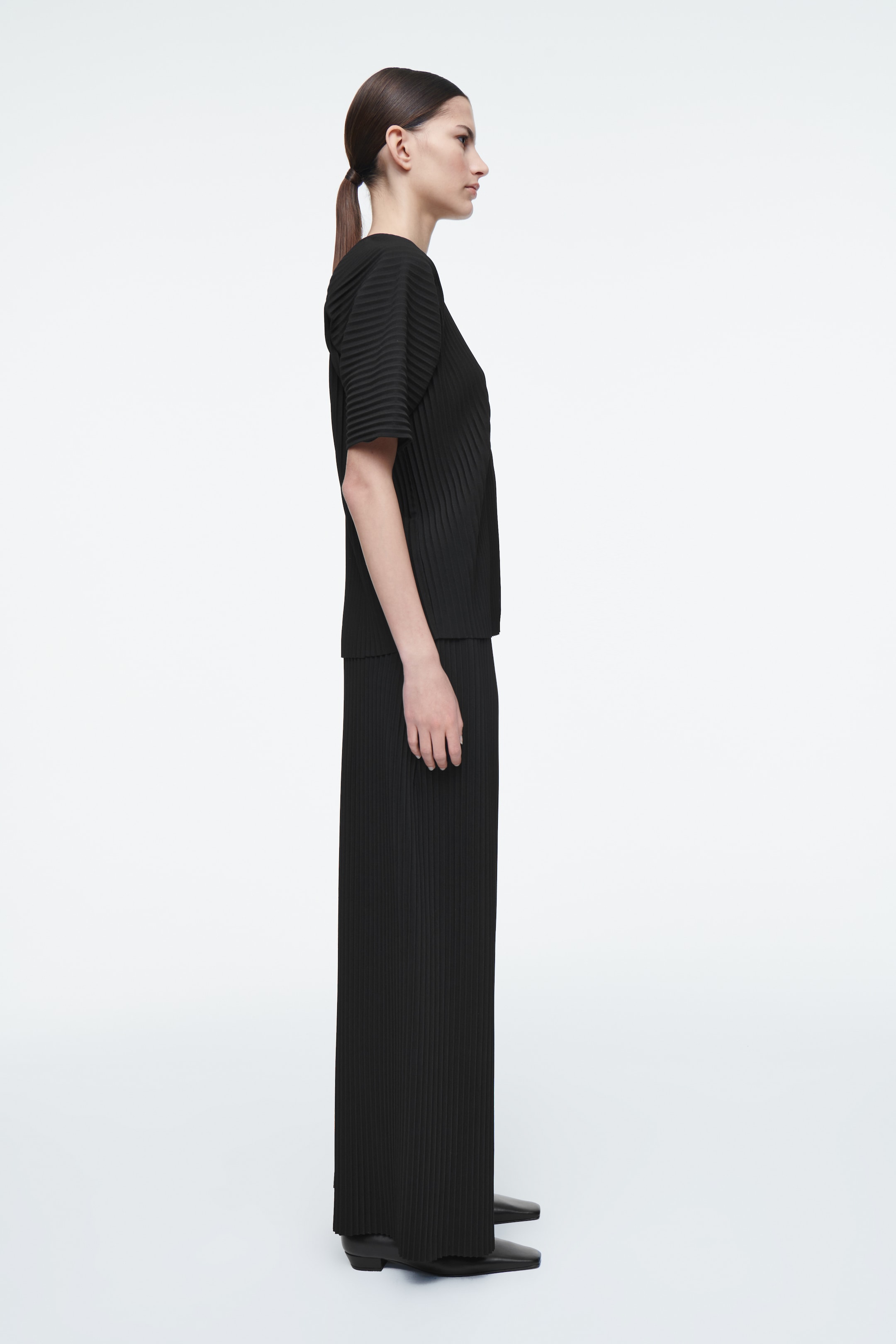 Ingrandisci l'immagine: PLISSÉ TOP - BLACK - DONNA | H&M CH 4