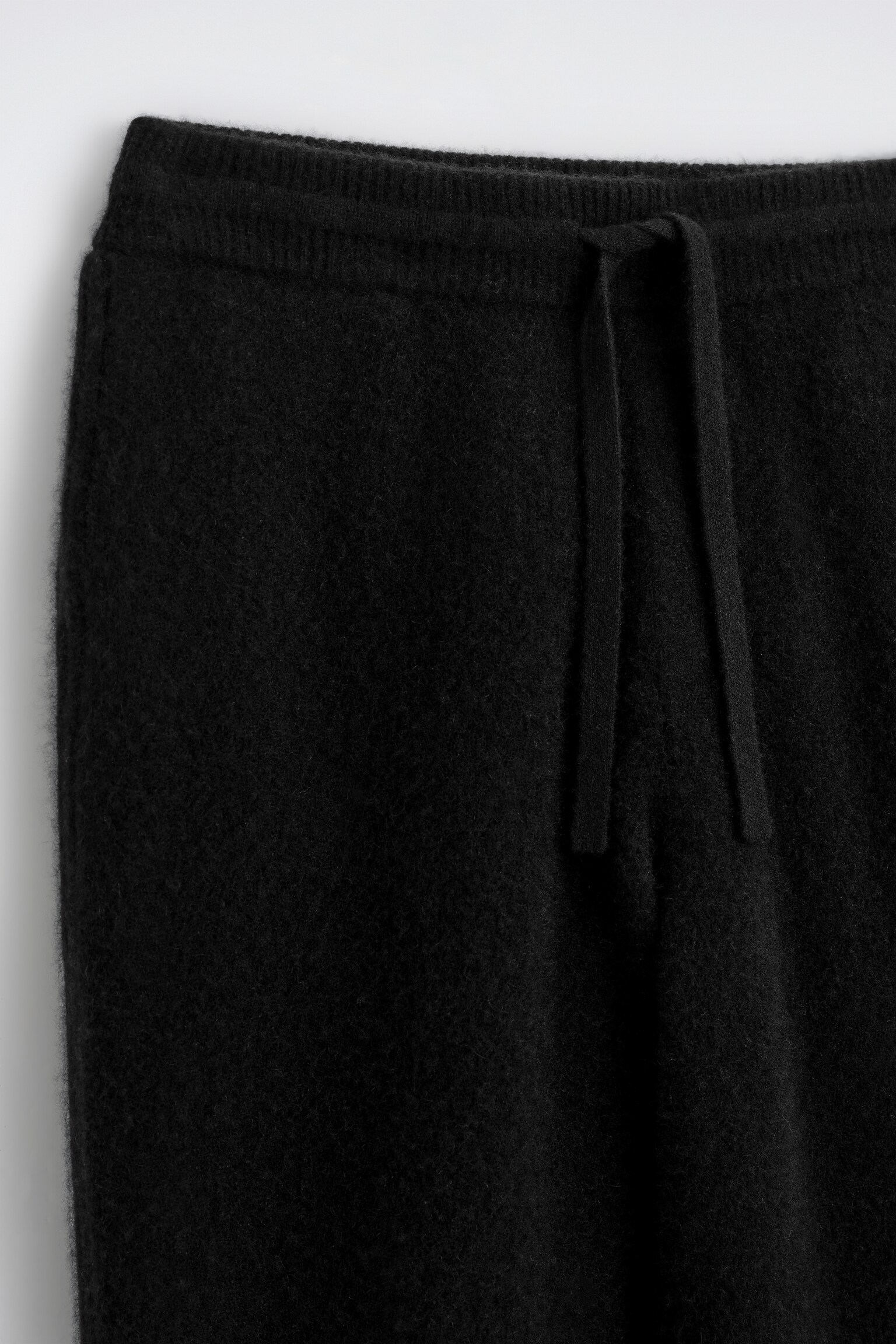 BOILED-CASHMERE JOGGERS - BLACK - 4